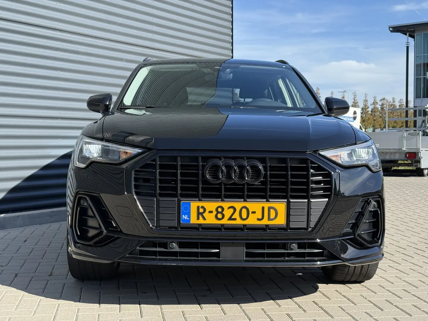 Audi Q3 35 TFSI S -LINE Standkachel/Apple/Stoelwarm Schwarz - 2