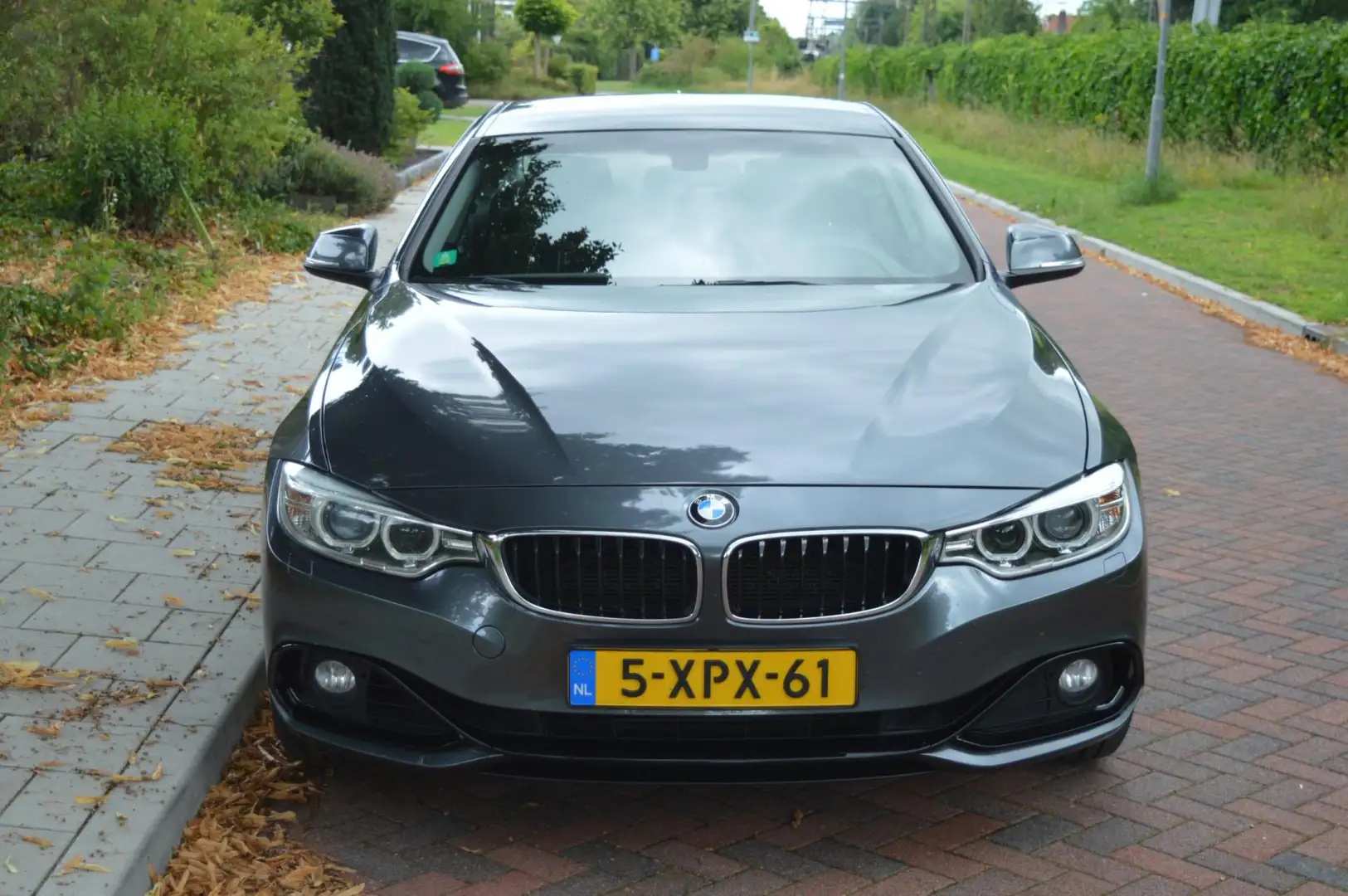 BMW 435 4-serie Coupé 435i Exe Org NL/NAP/sportstoelen Grijs - 2