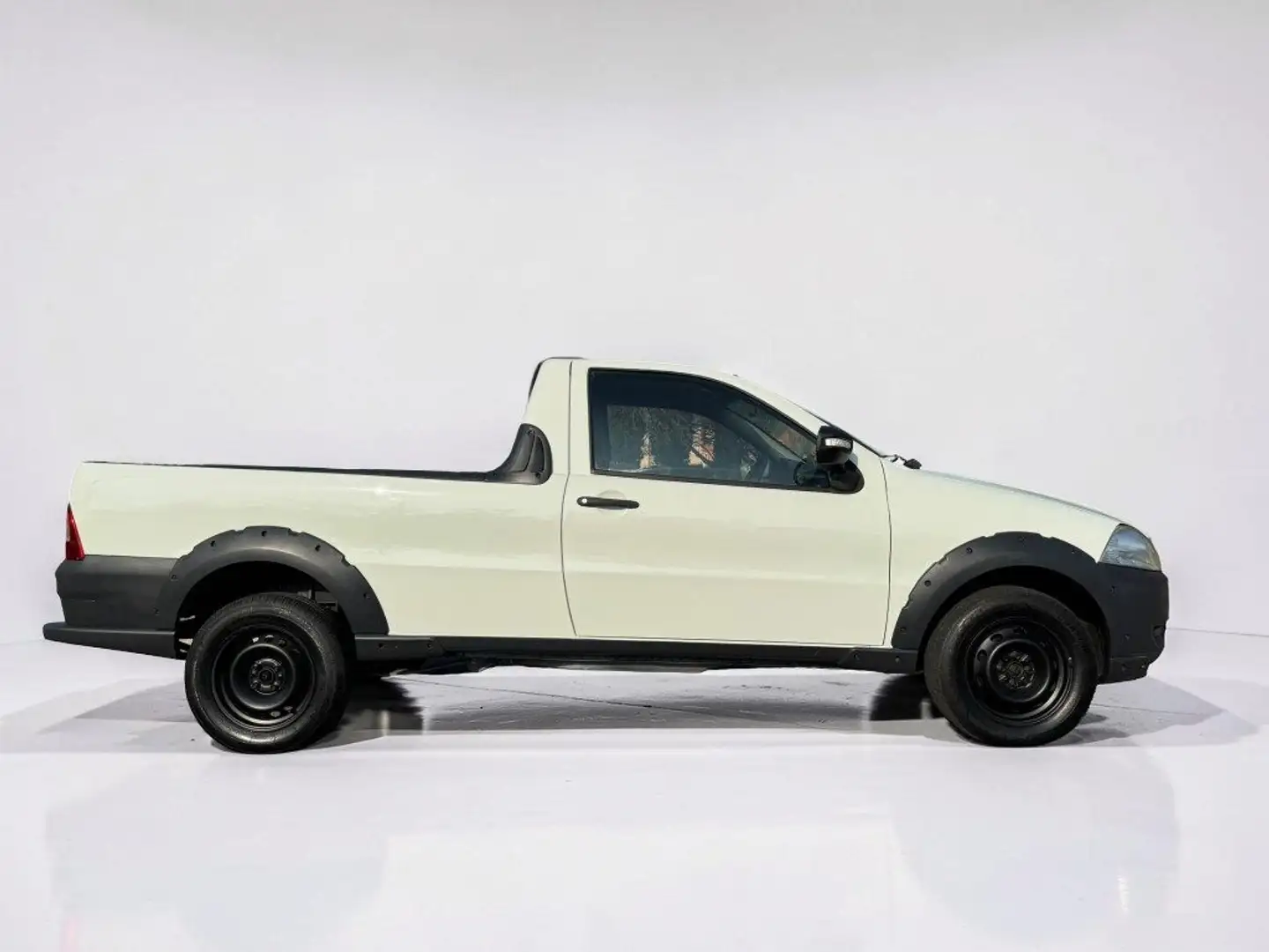 Fiat Strada 1.3 MJT Pick-up Weiß - 2