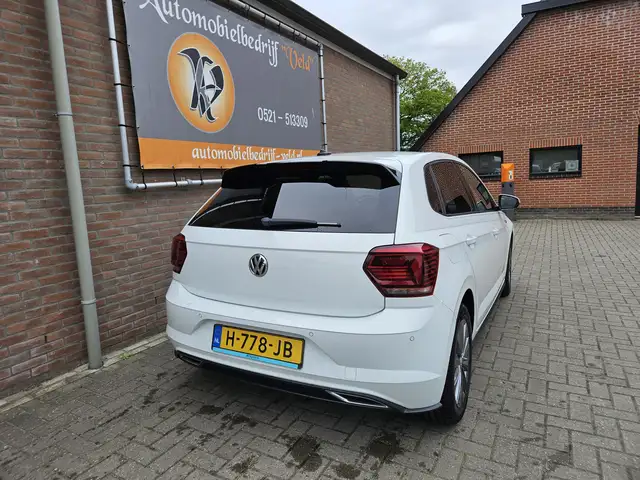 Volkswagen Polo view 23