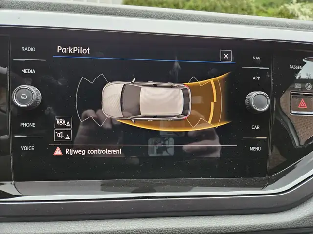 Volkswagen Polo view 21