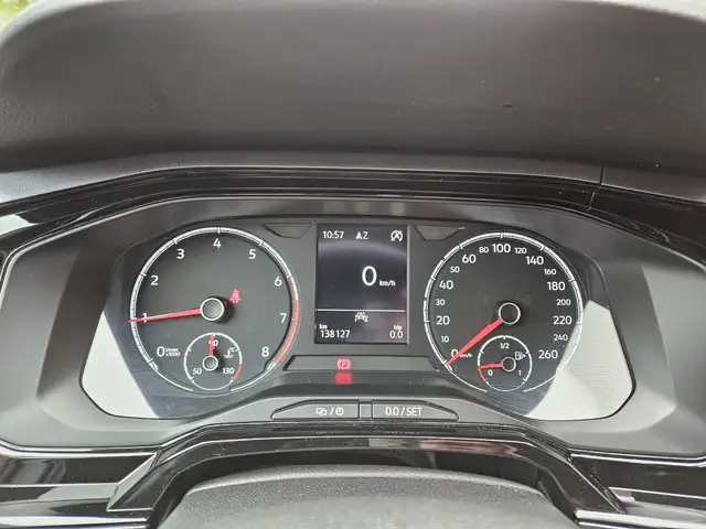 Volkswagen Polo view 7