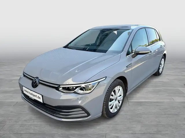 Volkswagen Golf view 2