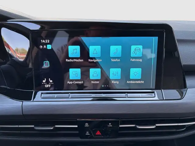 Volkswagen Golf view 13