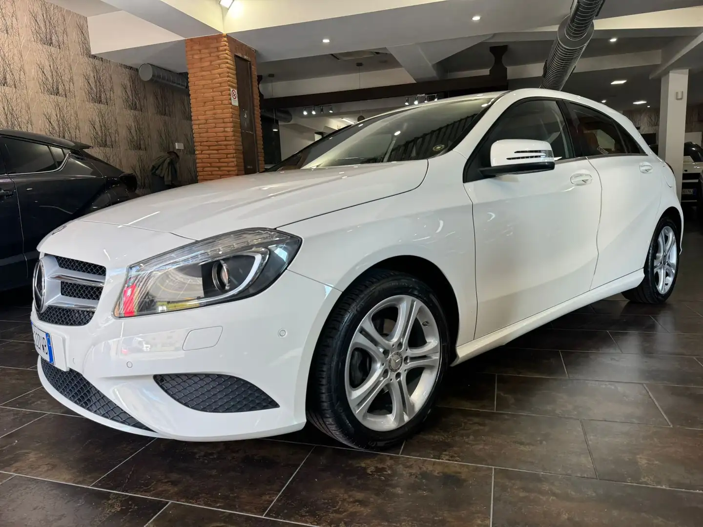 Mercedes-Benz A 180 Classe A - W176 cdi Sport auto Weiß - 1