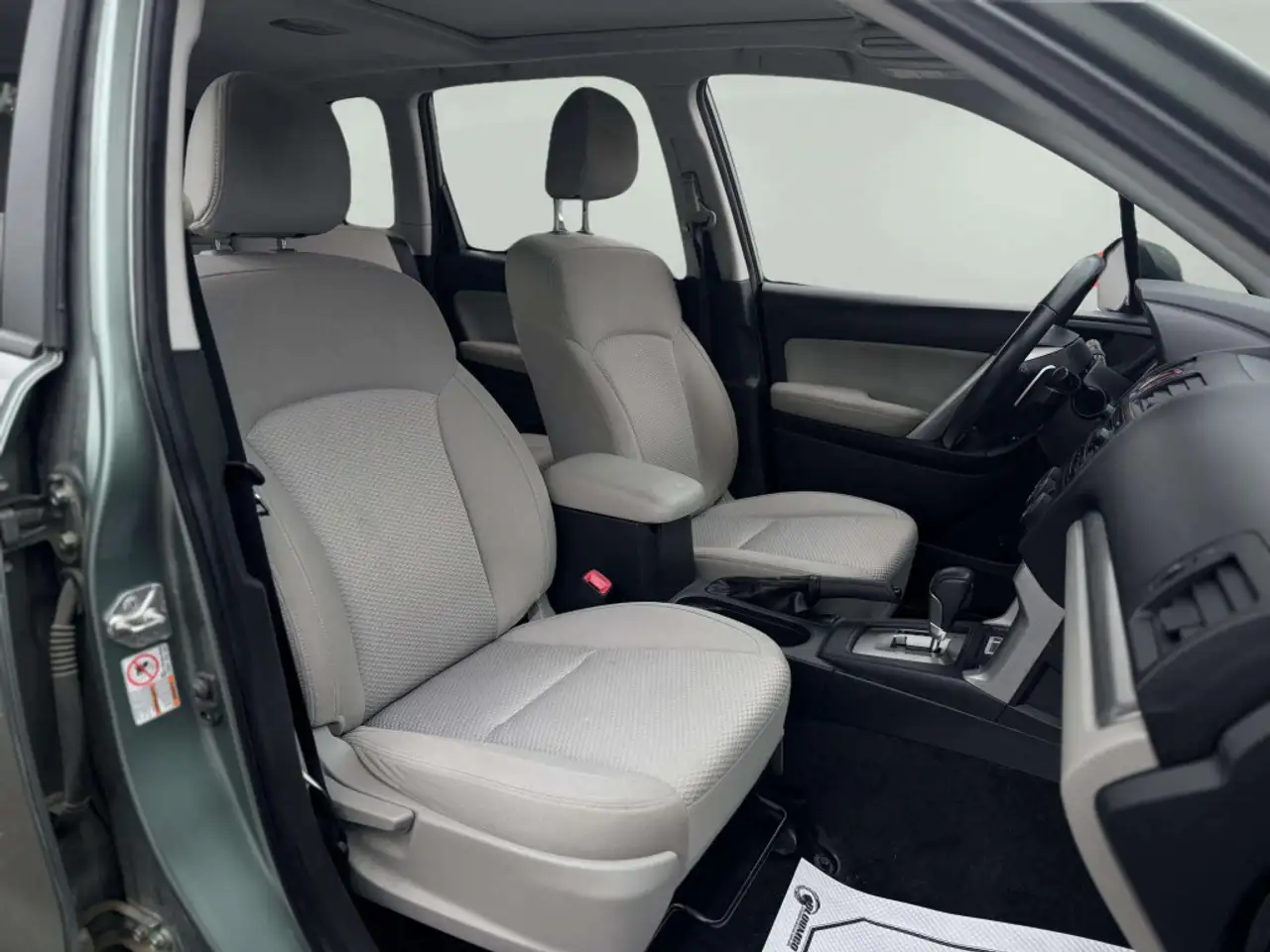 Subaru Forester снимка Subaru Forester