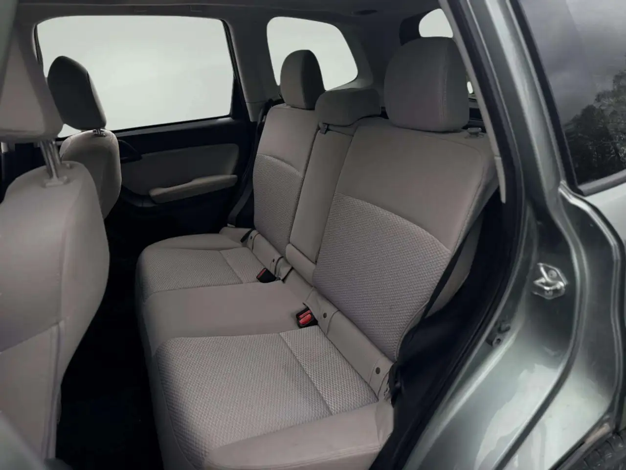 Subaru Forester снимка Subaru Forester
