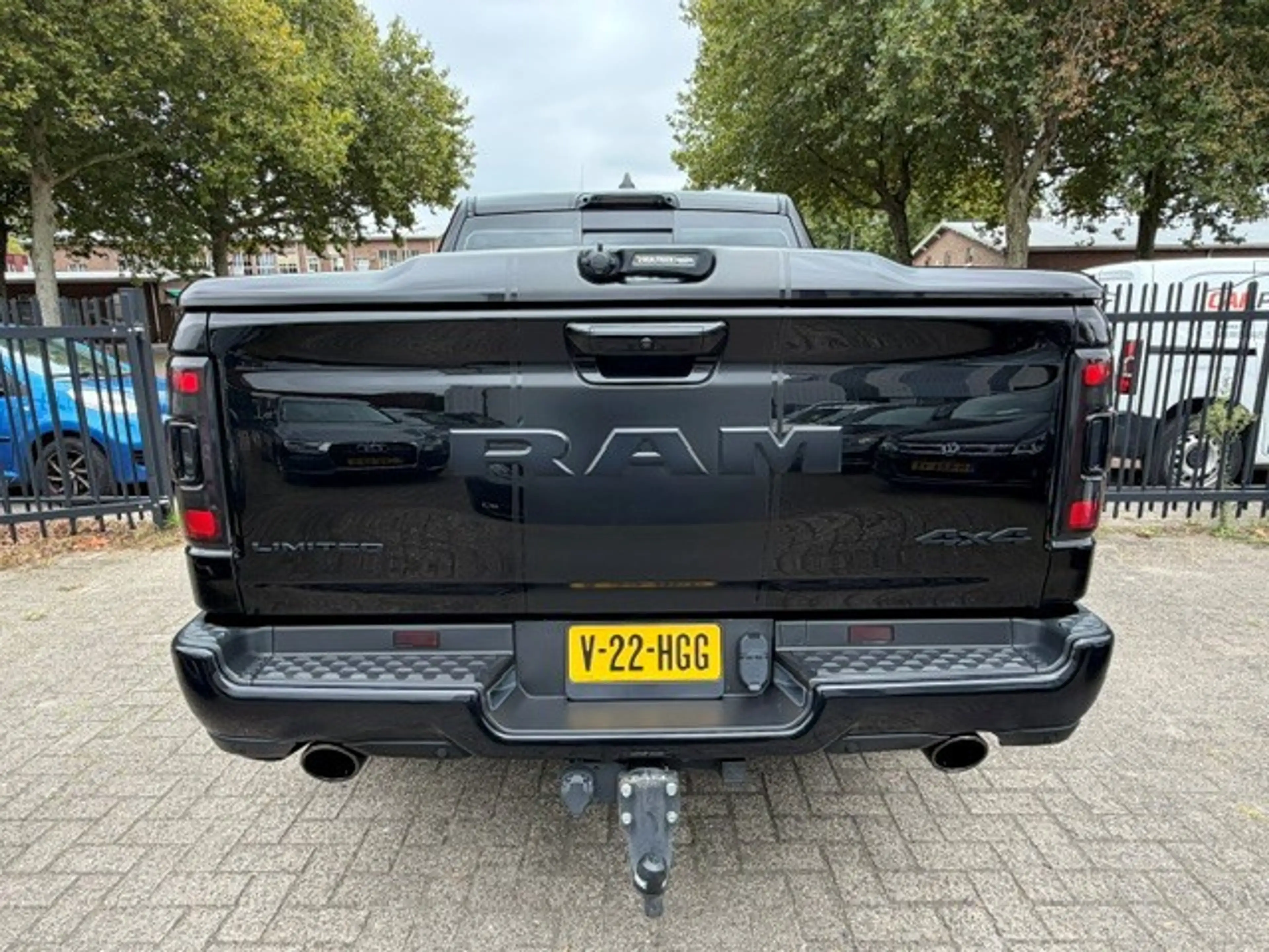 Dodge RAM 1500 5.7 V8 4x4 Crew Cab Limited RAMVOL!! — photo 10
