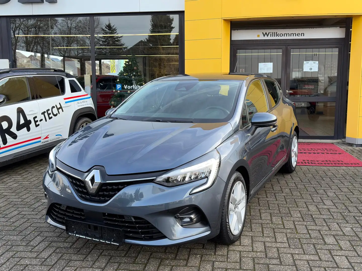Renault Clio KAMERA SITZHZ EASYLINK LED Grigio - 1