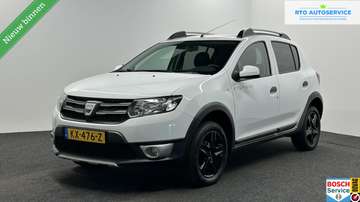 0.9 TCe Bi-Fuel Stepway LPG Laureate NAVI-CRUISE-A