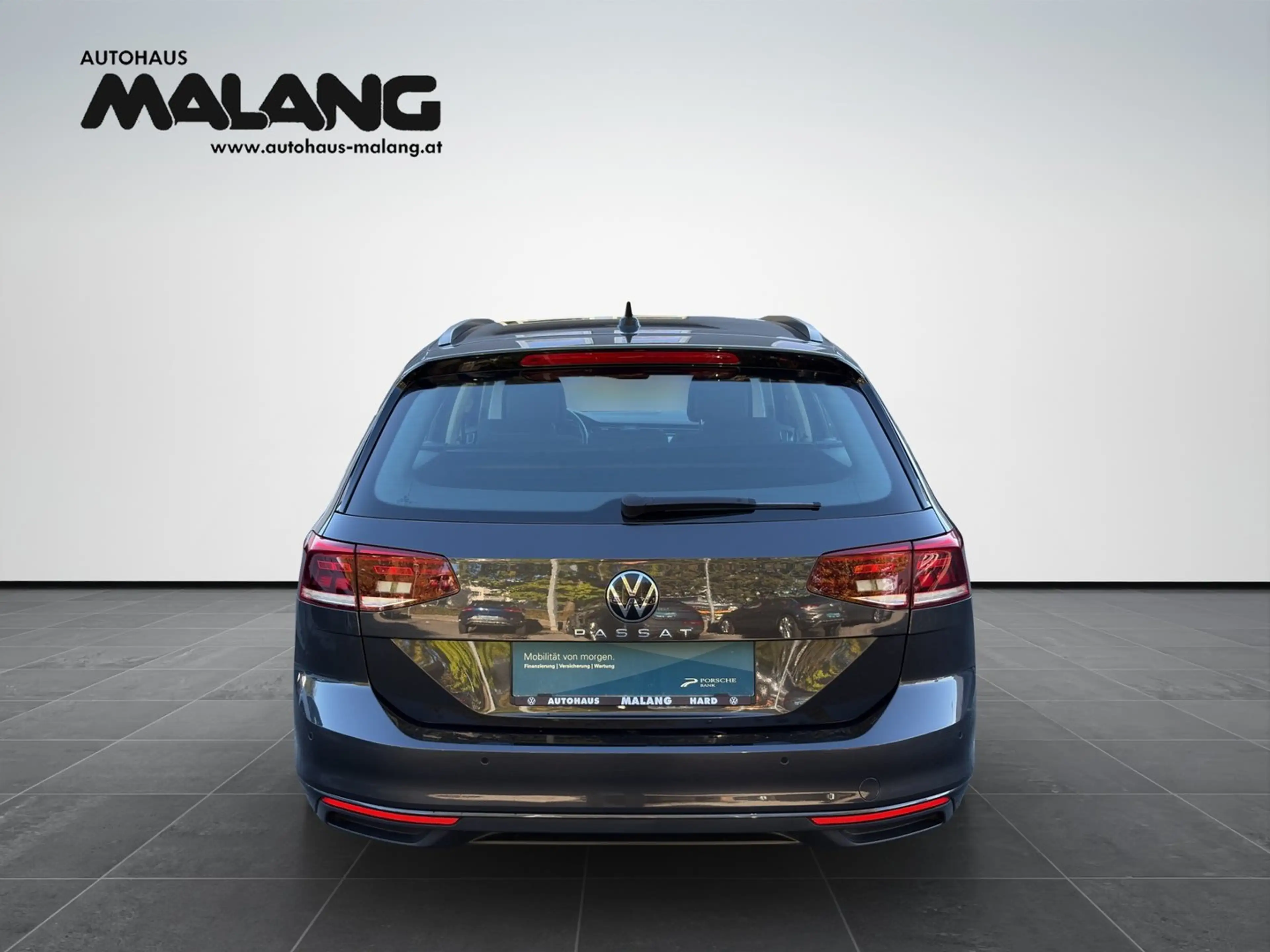 Volkswagen Passat Variant Business — photo 5
