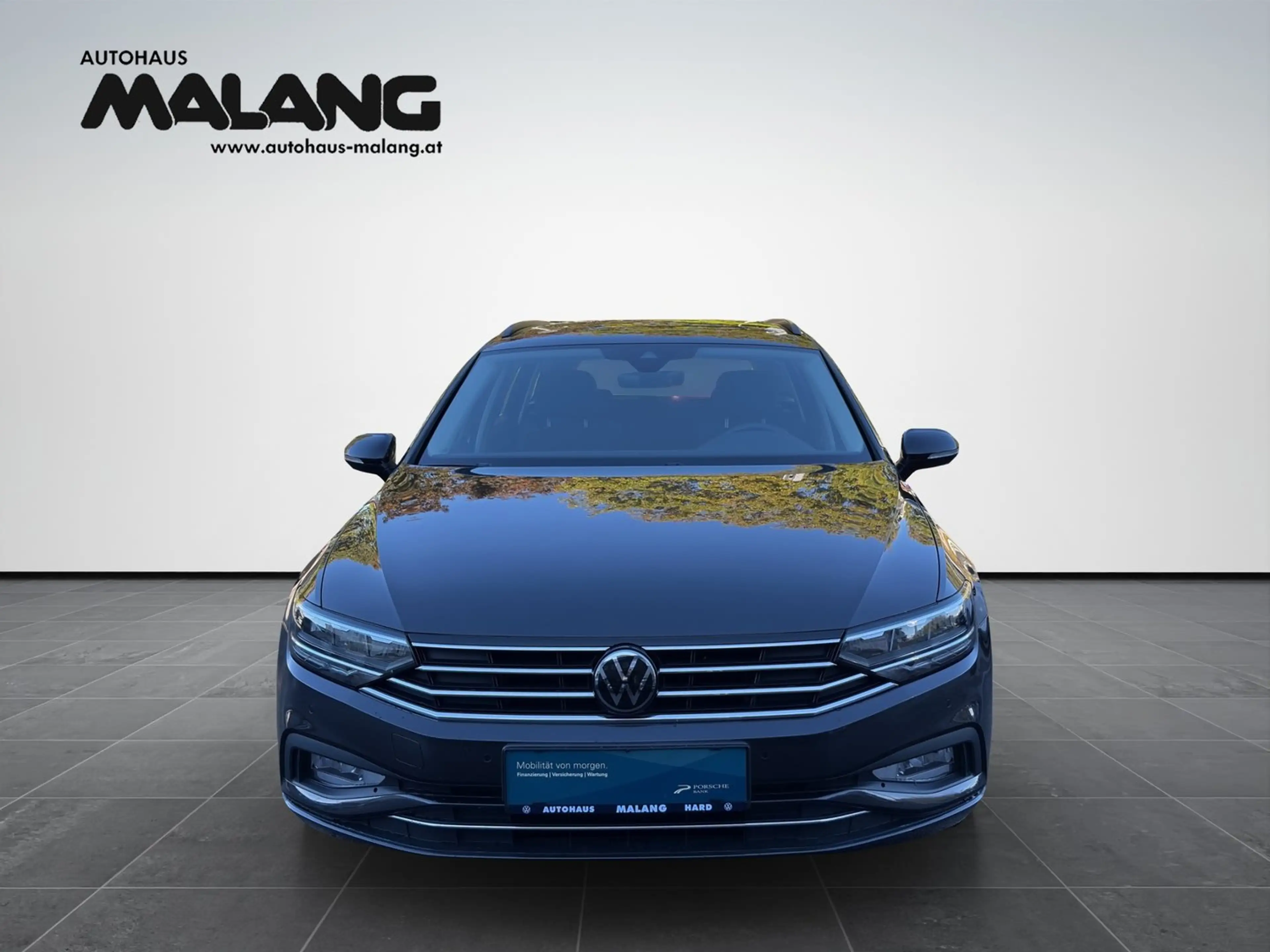 Volkswagen Passat Variant Business — photo 2
