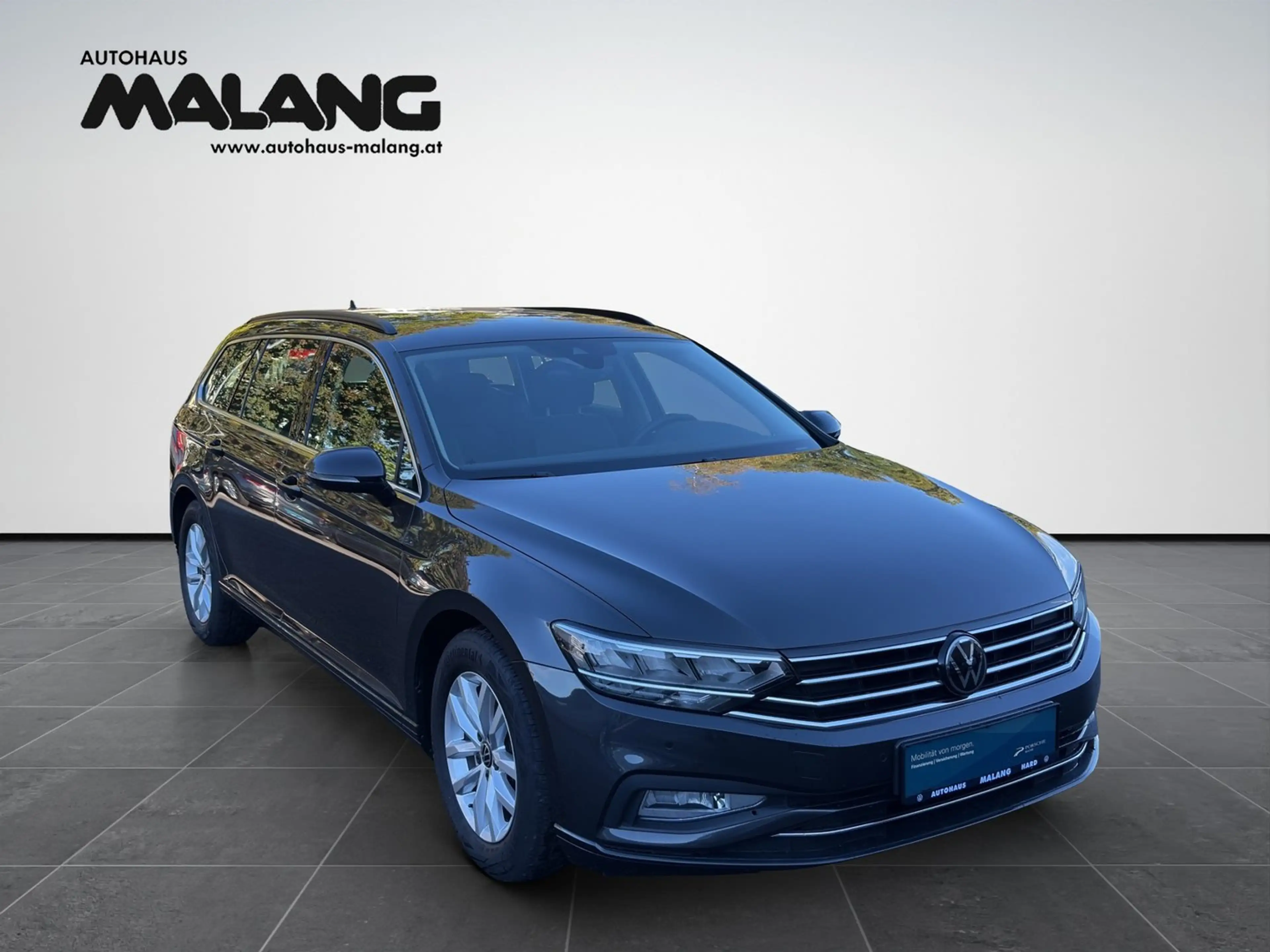 Volkswagen Passat Variant Business — photo 8