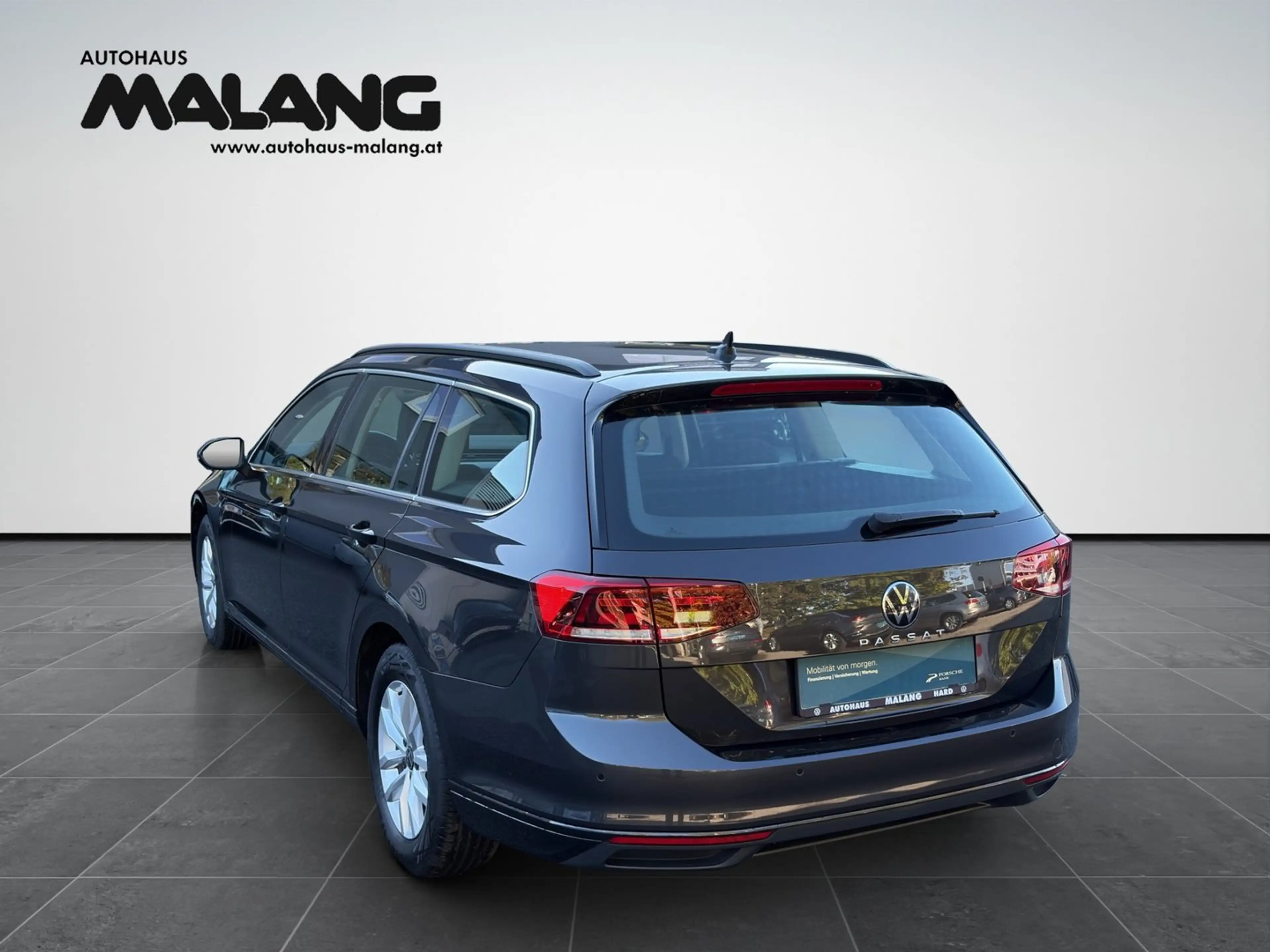 Volkswagen Passat Variant Business — photo 4
