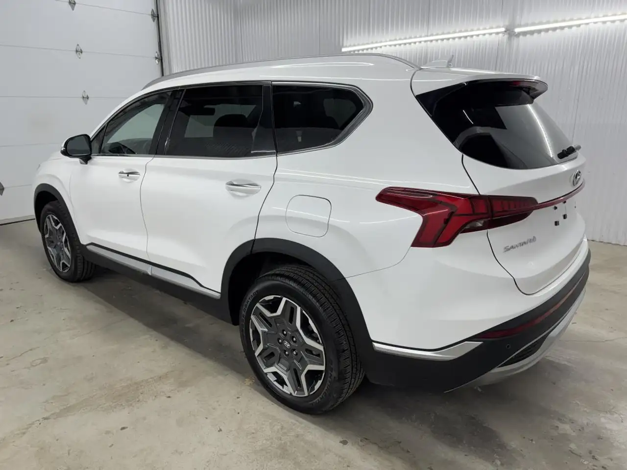 Hyundai SANTA FE снимка Hyundai SANTA FE
