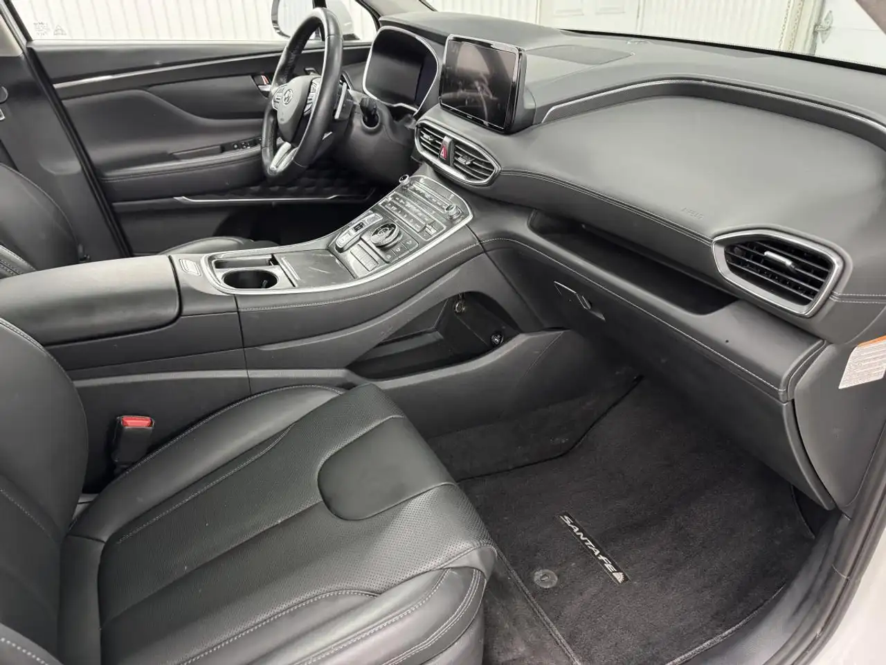 Hyundai SANTA FE снимка Hyundai SANTA FE