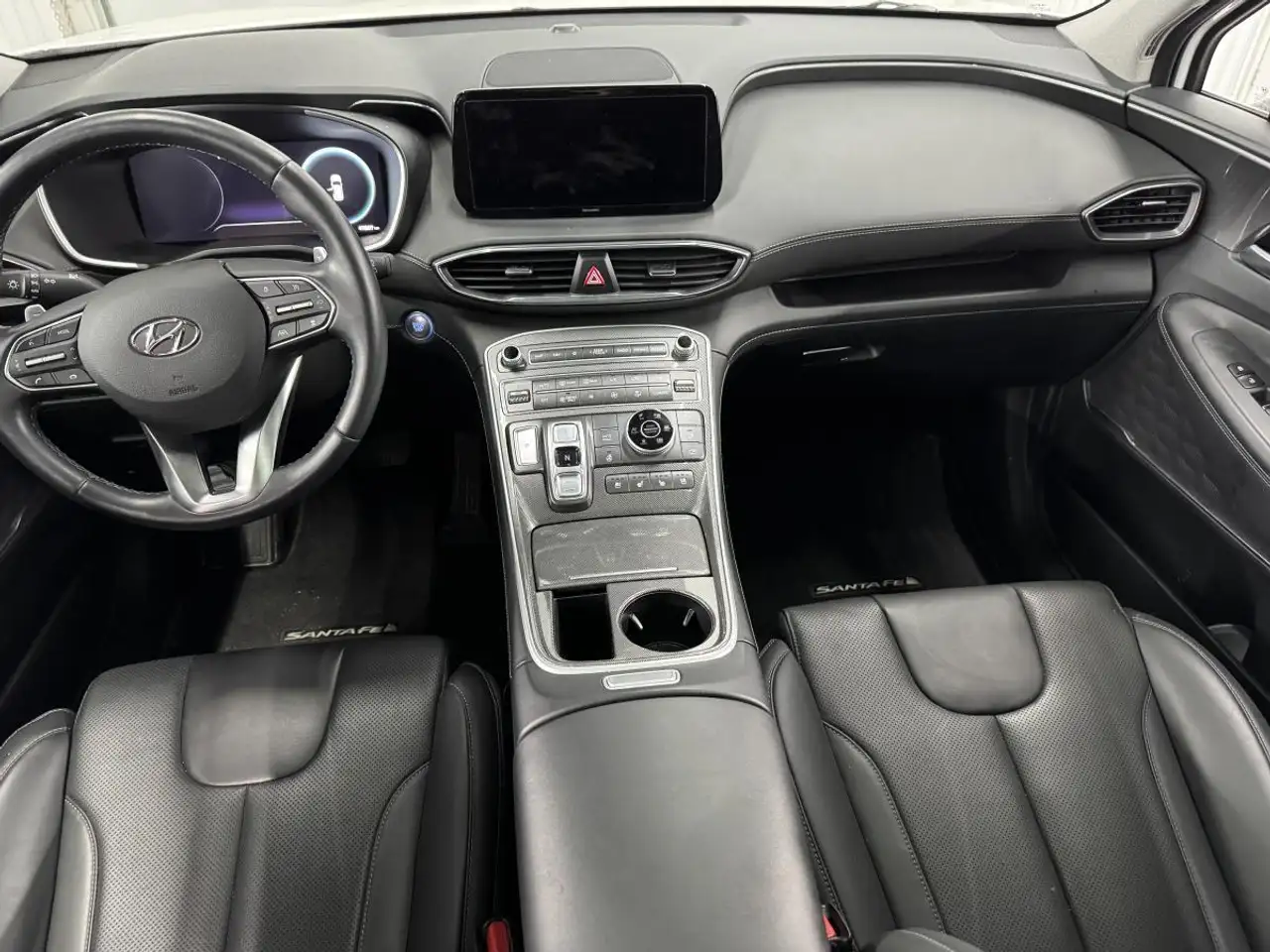 Hyundai SANTA FE снимка Hyundai SANTA FE