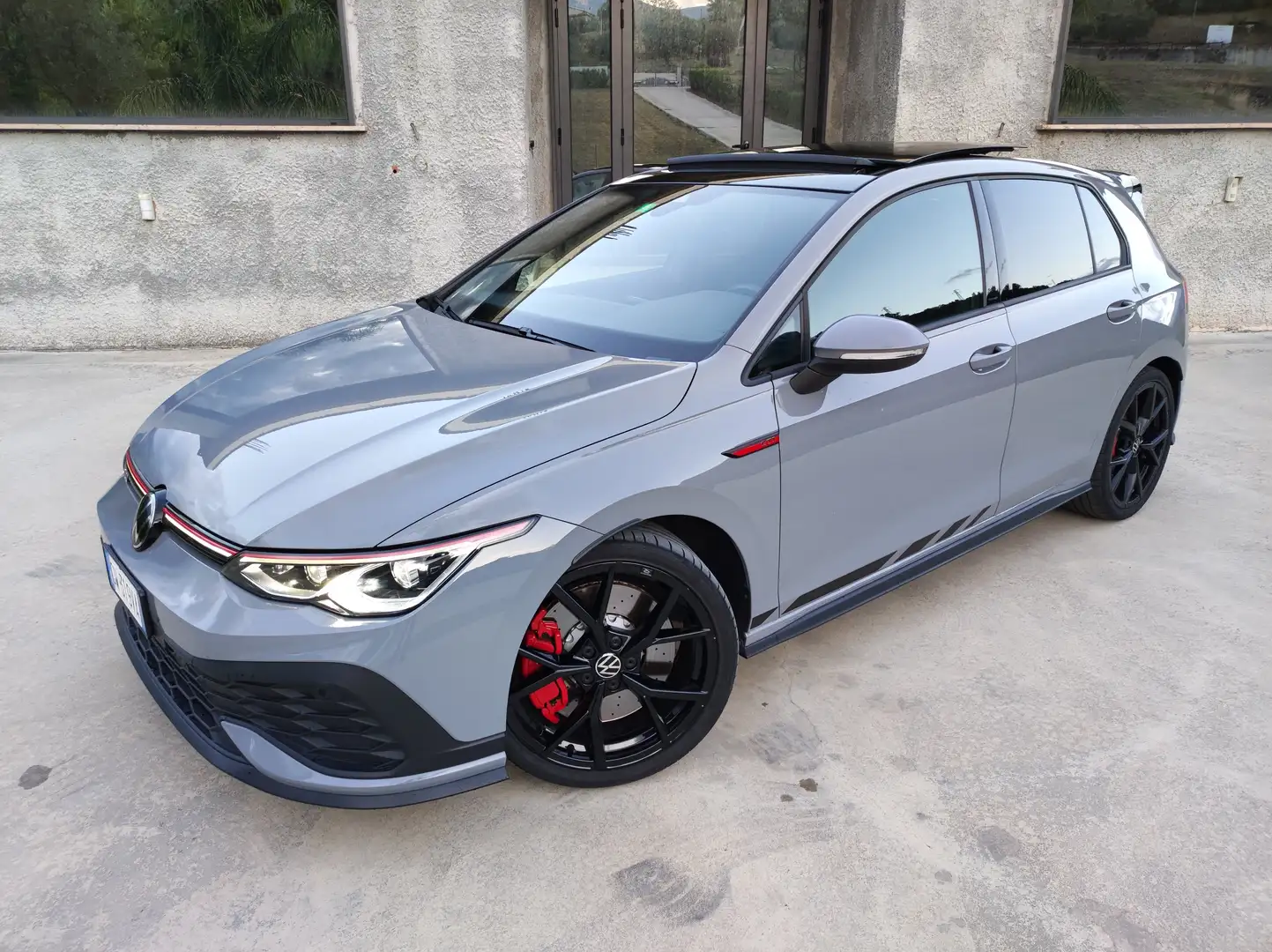 Volkswagen Golf VIII 2.0 tsi GTI Clubsport 45 300cv dsg IQ-LIGHT Rouge - 1