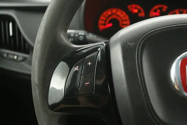 Fiat Doblo view 14