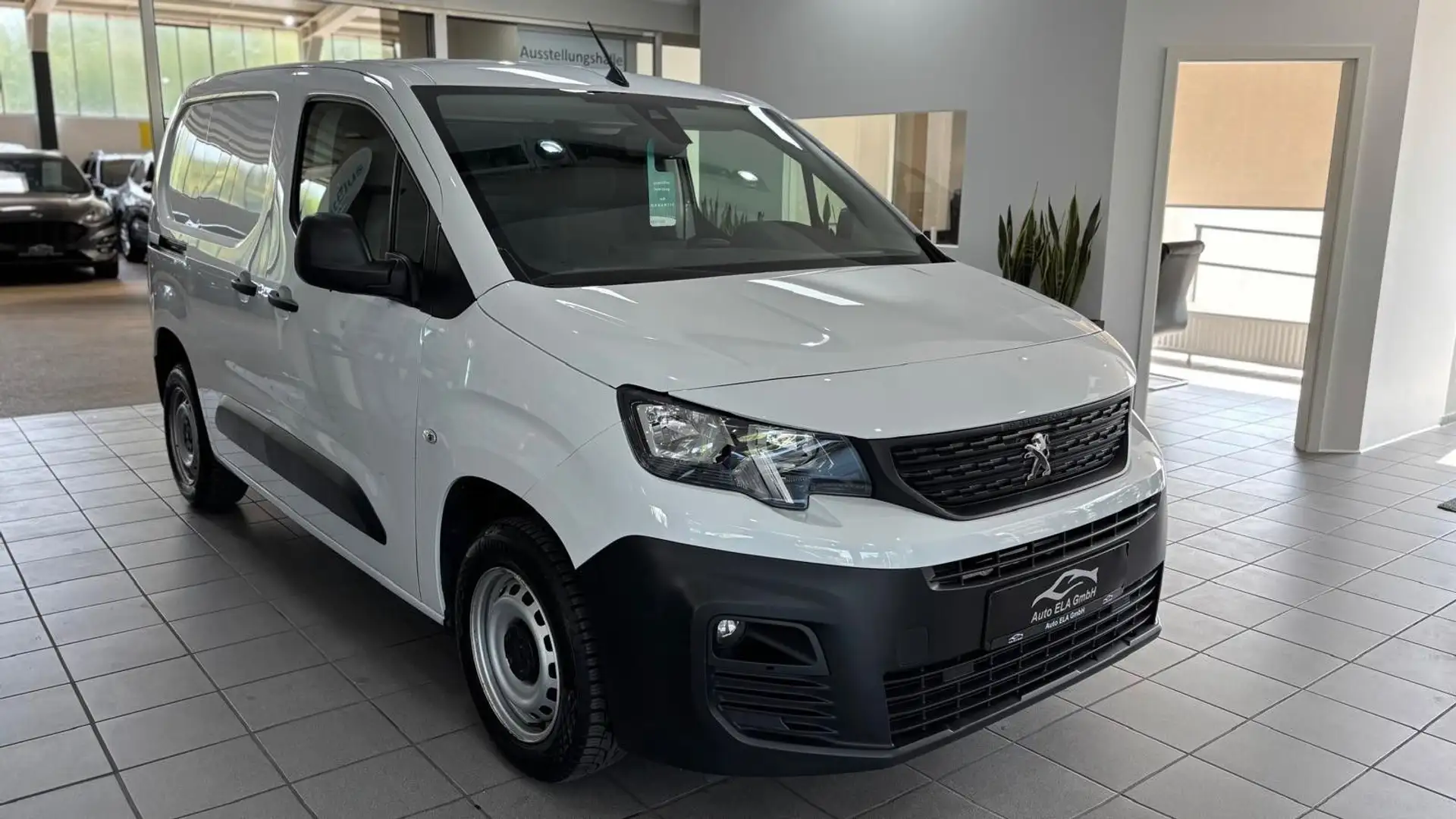 Peugeot Partner Partner L1 1.5 BlueHdi 1.Hand|Klima|PDC Weiß - 1