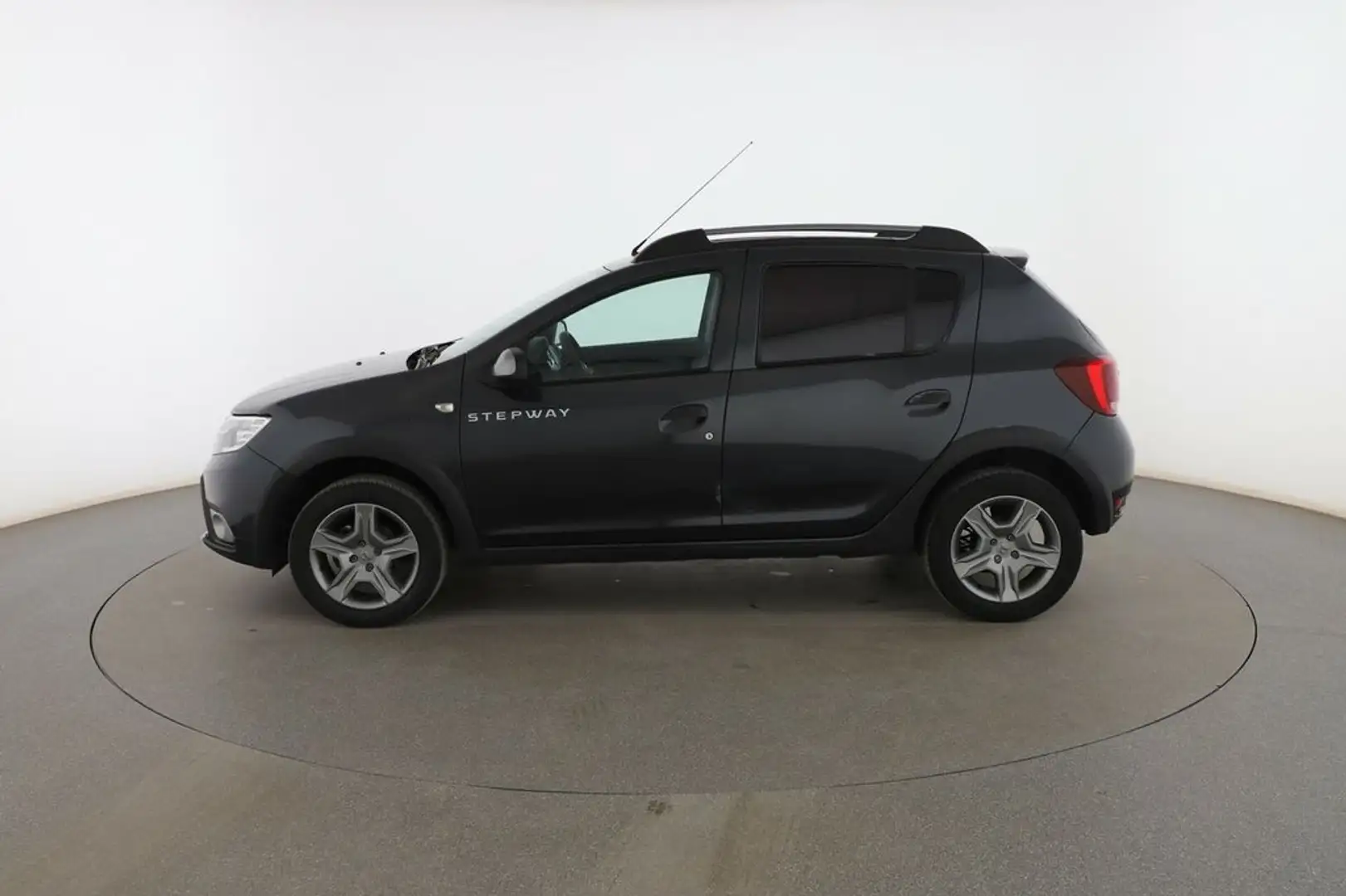 Dacia Sandero 1.5 dCi Stepway Šedá - 2
