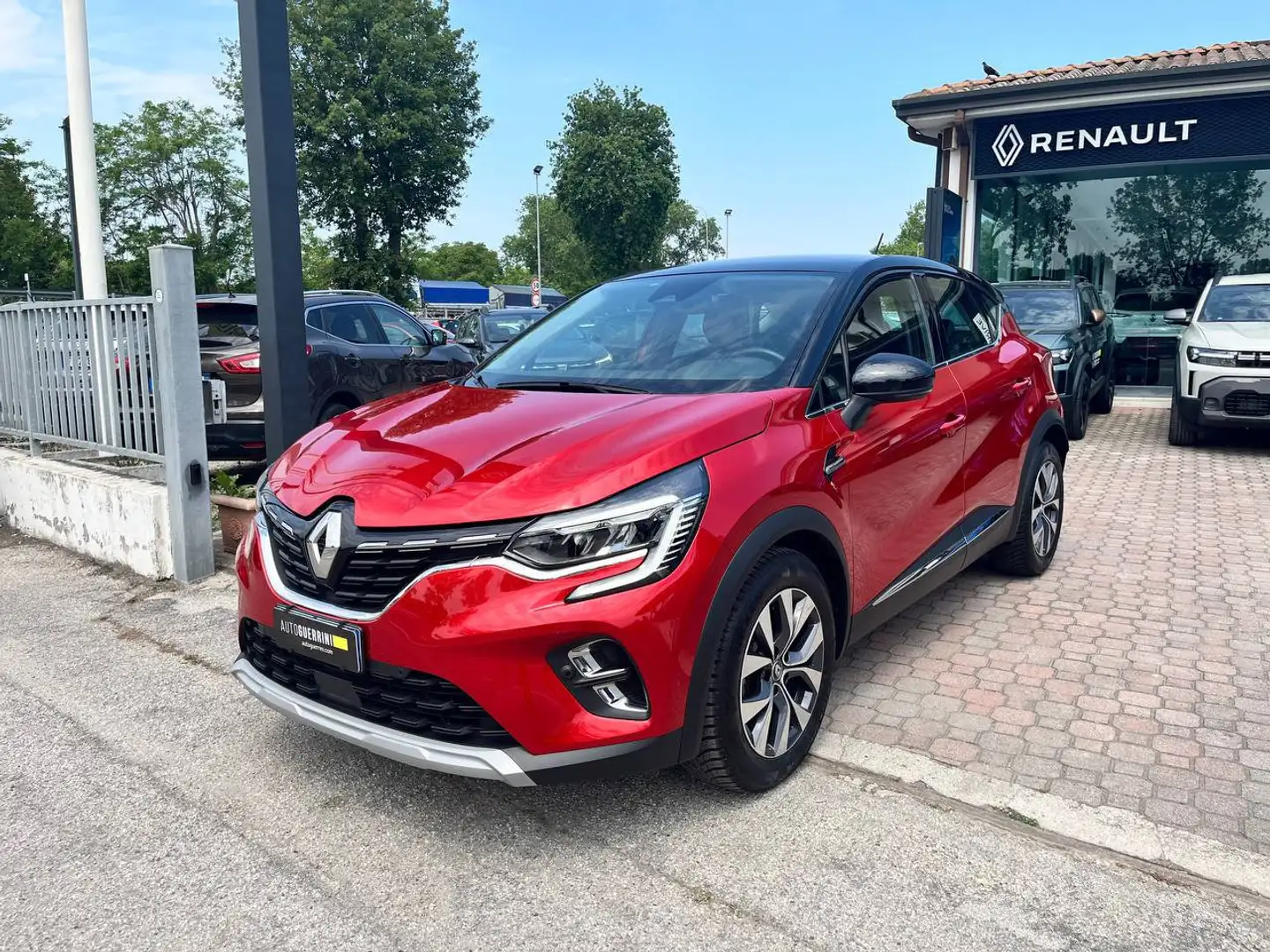 Renault Captur Blue dCi 8V 115 CV EDC Business Rouge - 1