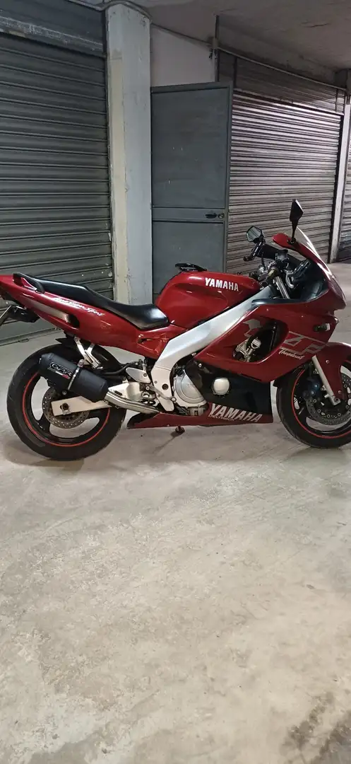 Yamaha YZF-R6 Rojo - 2