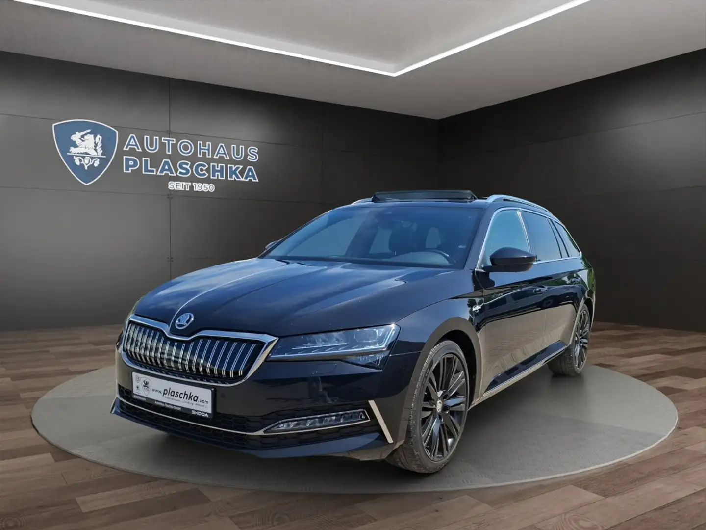 Skoda Superb C. 1.4 TSI DSG L&K iV AHK+PANORAMA+NAVI Klima Schwarz - 1