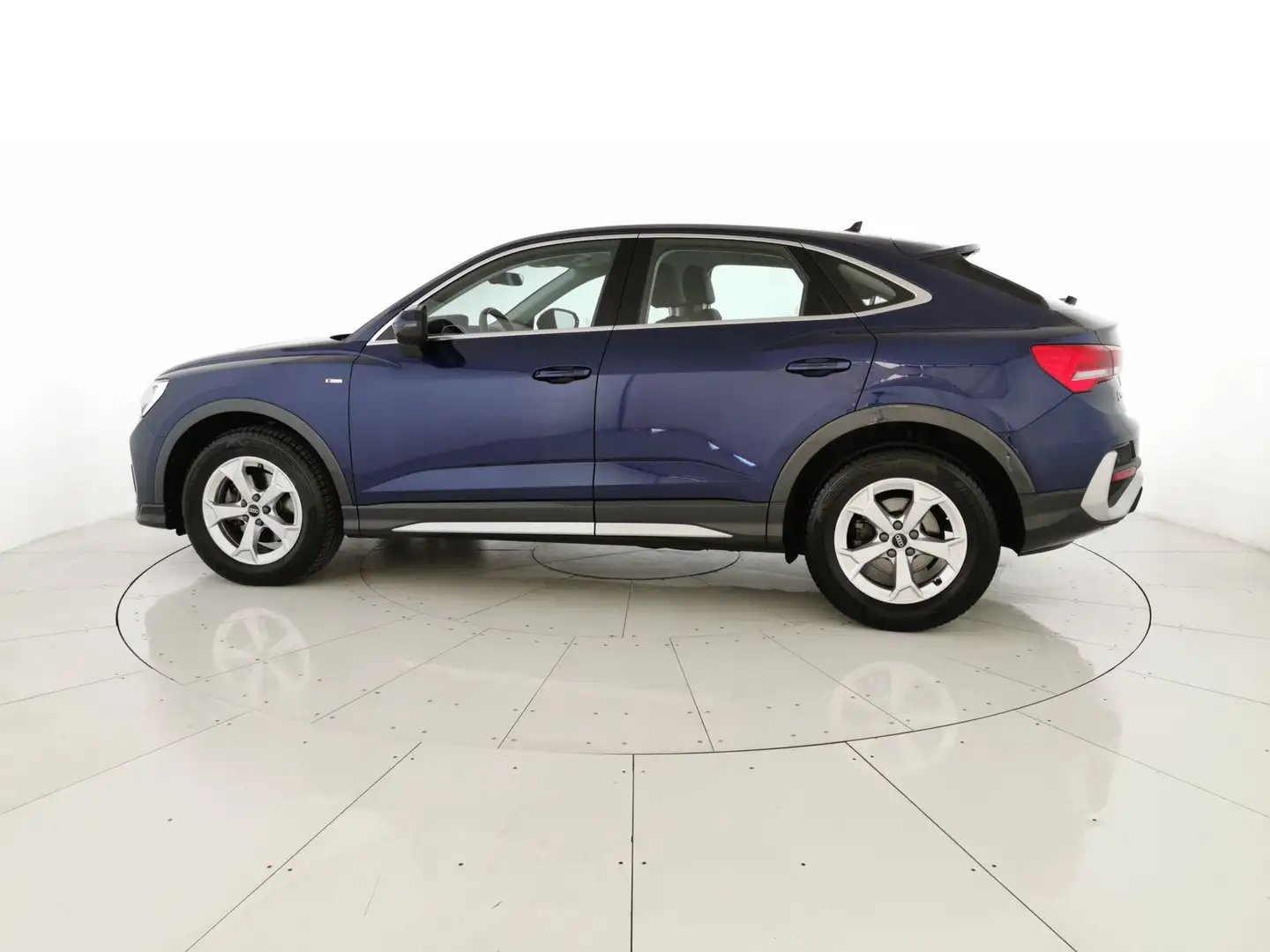 Audi Q3 Q3 Sportback 35 2.0 tdi S line edition s-tronic Blu/Azzurro - 2