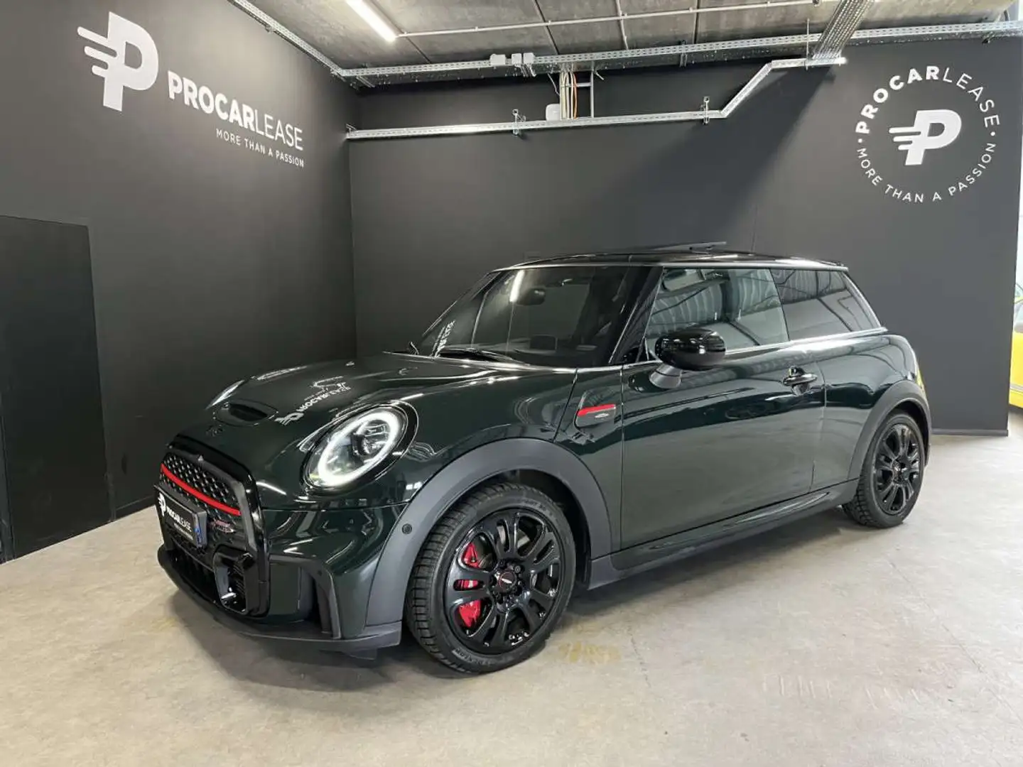 MINI John Cooper Works 17/KEYLESS/YOURS/CHILI/ PANO/Camera/VOLL Vert - 1
