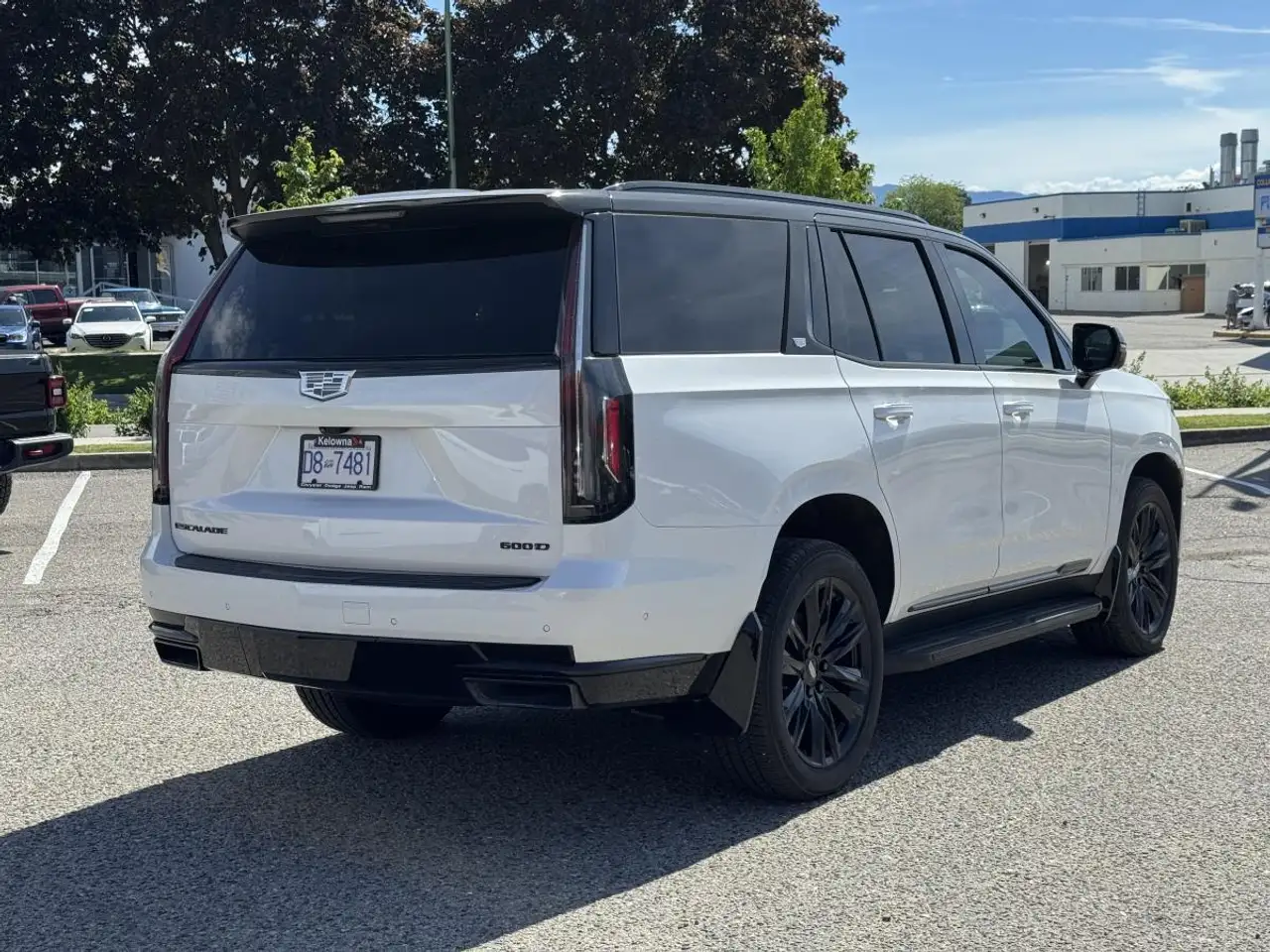 Cadillac Escalade снимка Cadillac Escalade