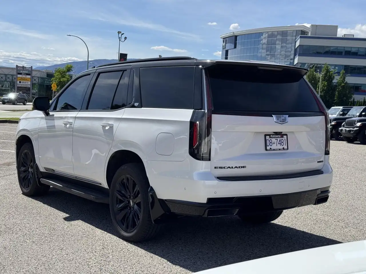 Cadillac Escalade снимка Cadillac Escalade