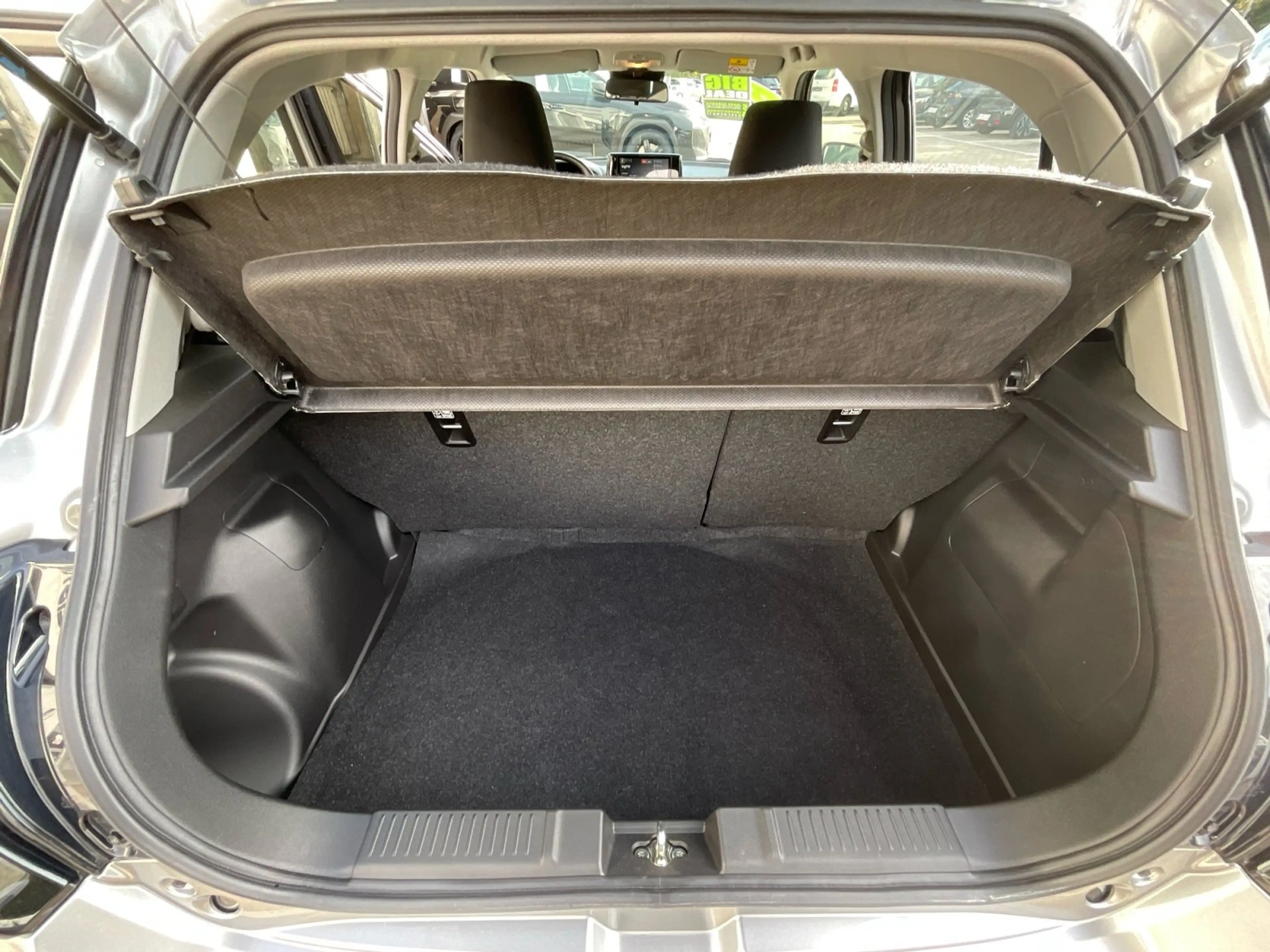 Suzuki Swift 1.2 Dualjet 61 kW Club ACC+LED+Navi+Kam. — photo 14