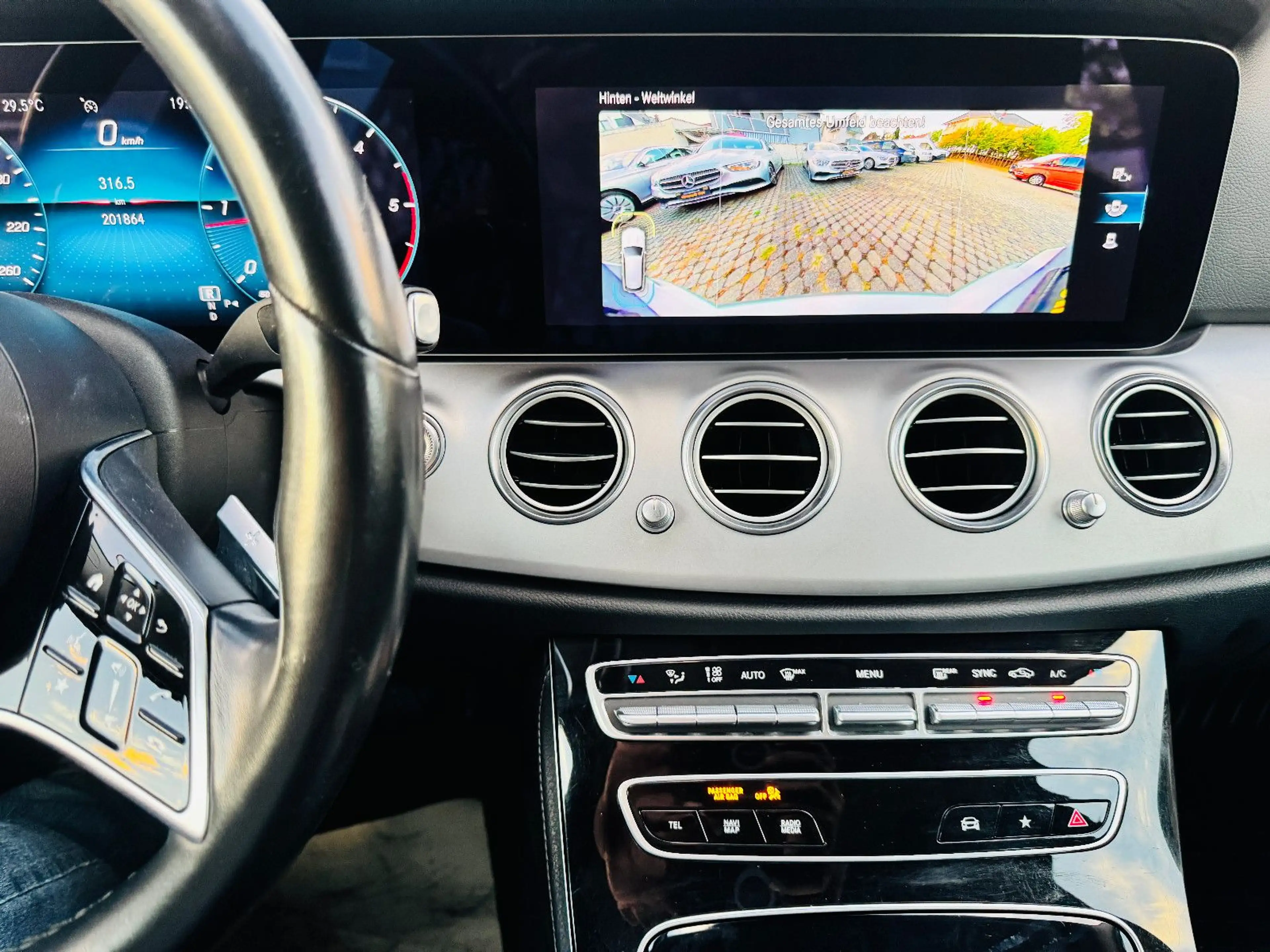Mercedes-Benz E 220 E -Klasse Avantgard E 220 d, Kamera, TOP-Zustand — photo 13