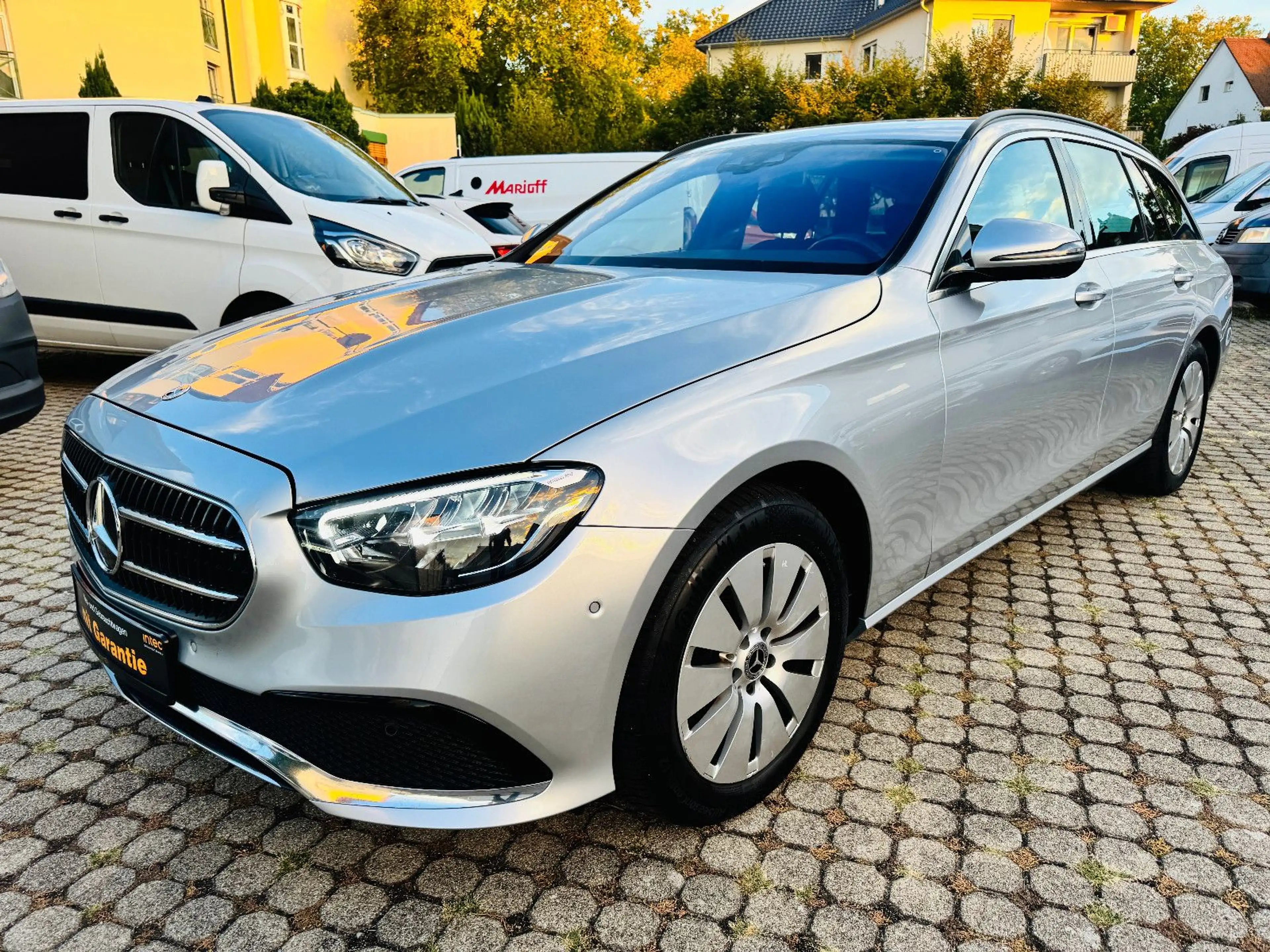 Mercedes-Benz E 220 E -Klasse Avantgard E 220 d, Kamera, TOP-Zustand — photo 3