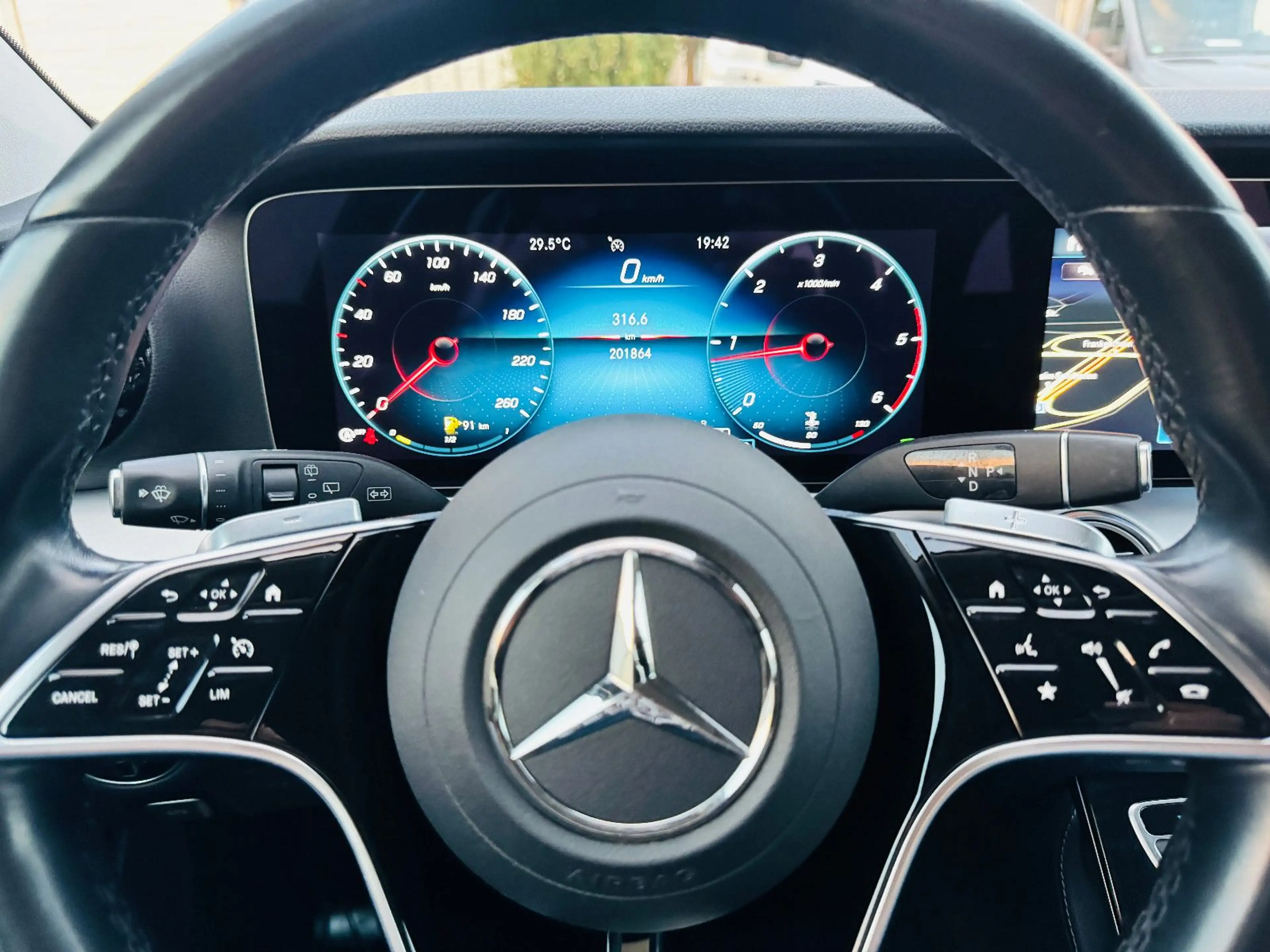 Mercedes-Benz E 220 E -Klasse Avantgard E 220 d, Kamera, TOP-Zustand — photo 5