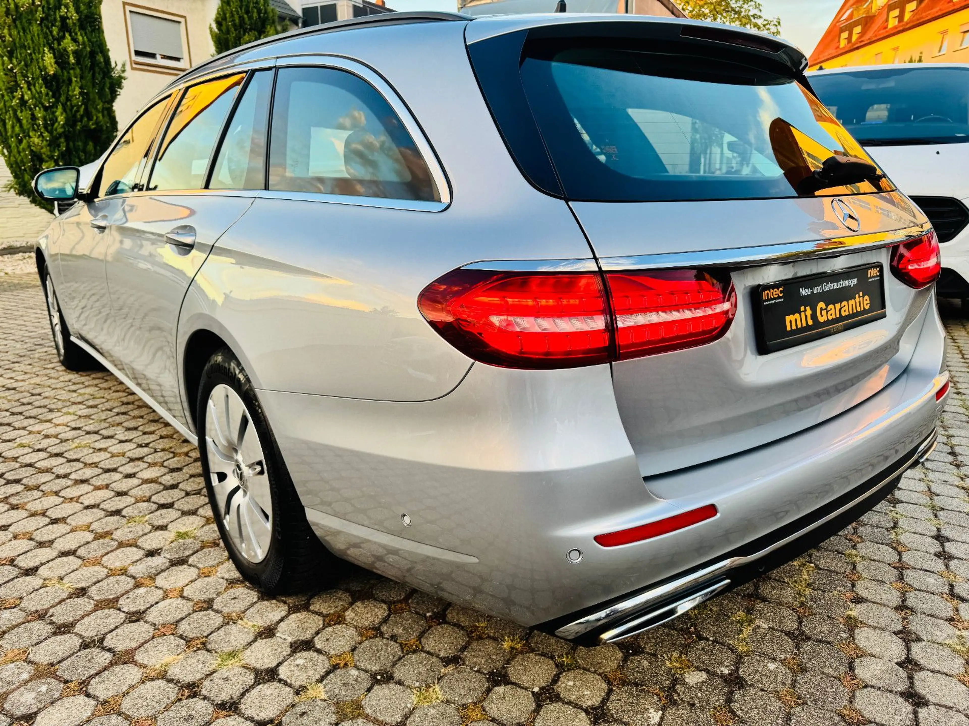 Mercedes-Benz E 220 E -Klasse Avantgard E 220 d, Kamera, TOP-Zustand — photo 8