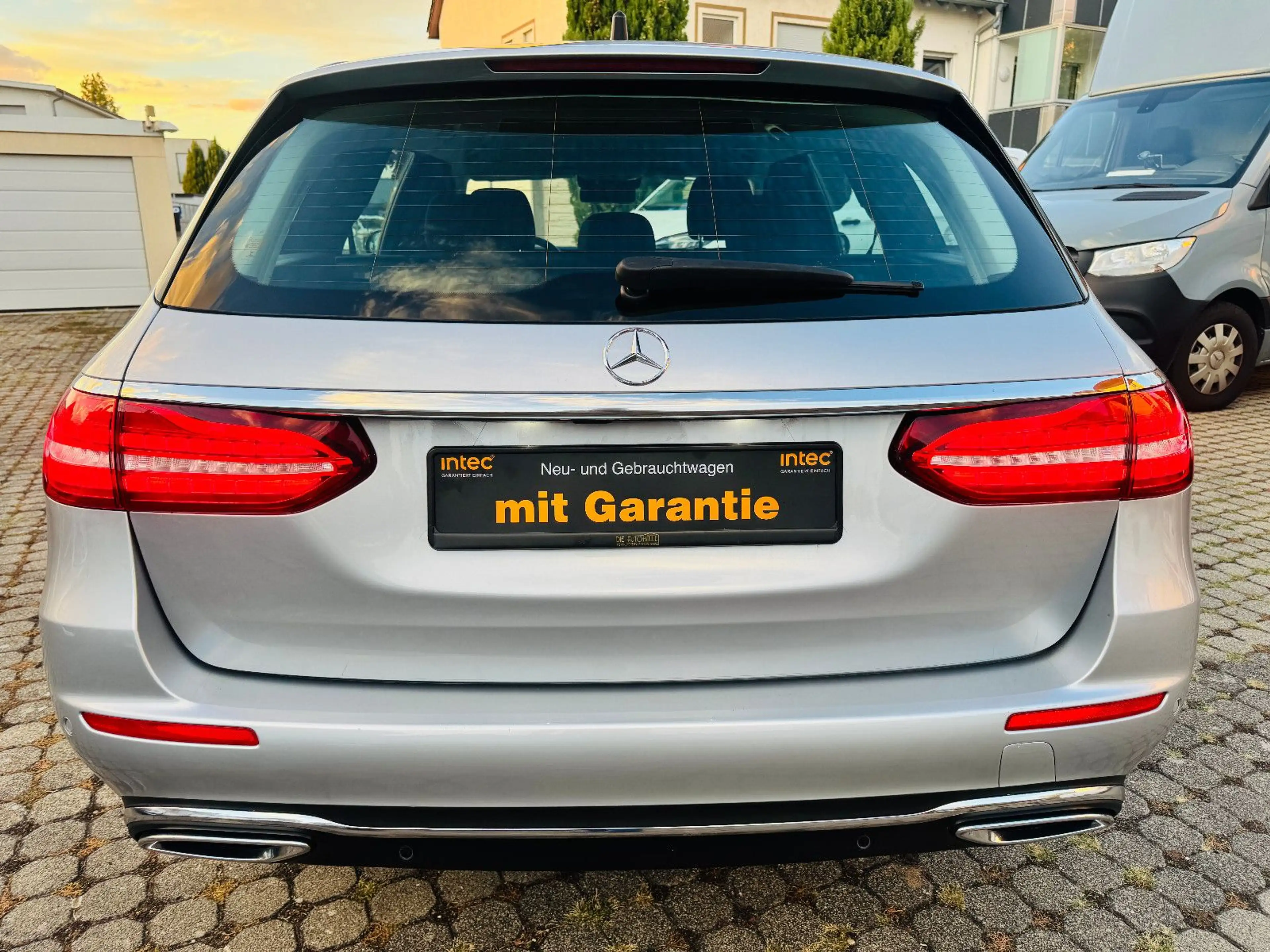 Mercedes-Benz E 220 E -Klasse Avantgard E 220 d, Kamera, TOP-Zustand — photo 9
