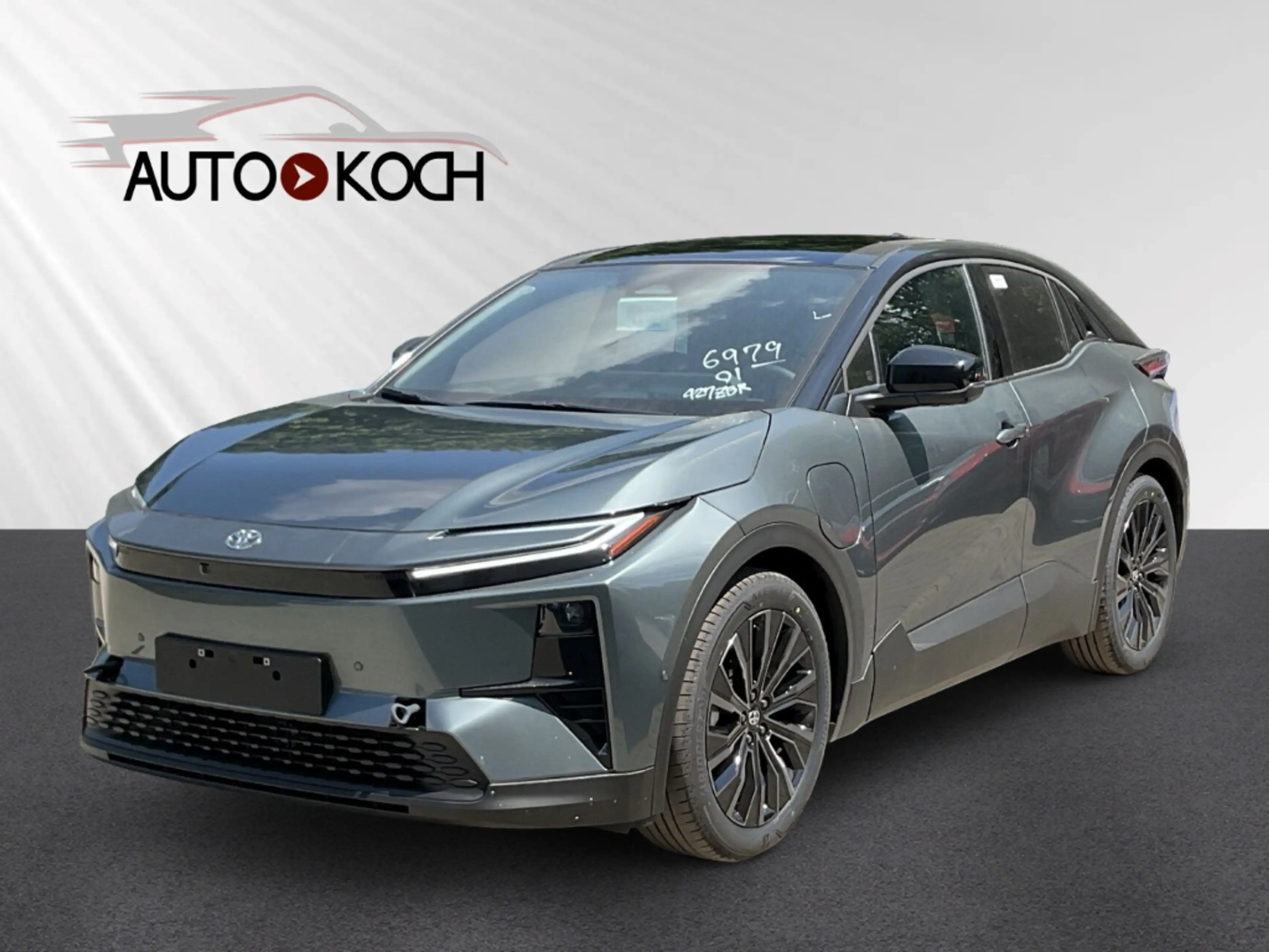 Toyota C-HR+ 252 kW AWD Lounge Navi 360 Kamera LED ACC El. Heck — photo 2