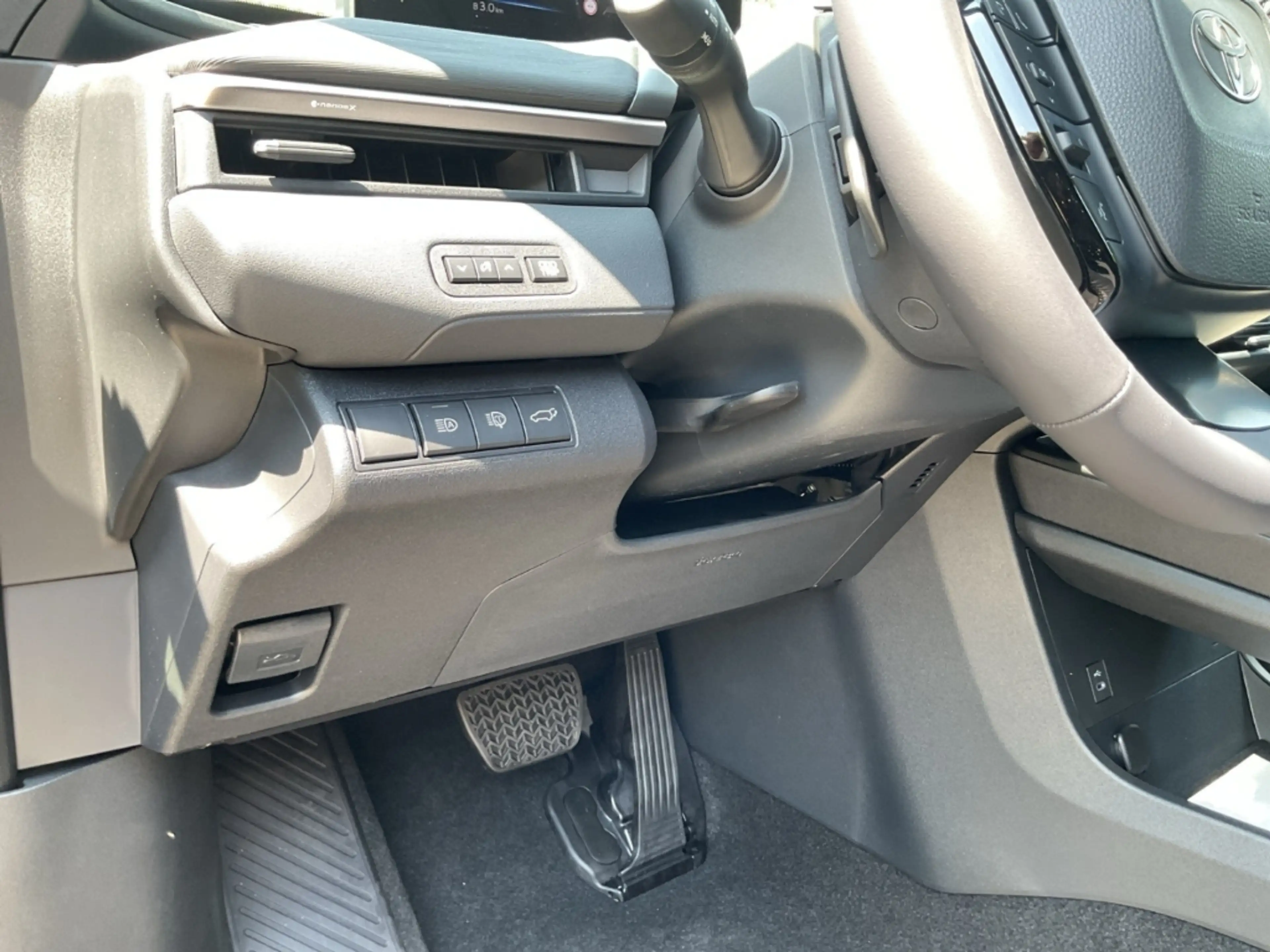 Toyota C-HR+ 252 kW AWD Lounge Navi 360 Kamera LED ACC El. Heck — photo 10