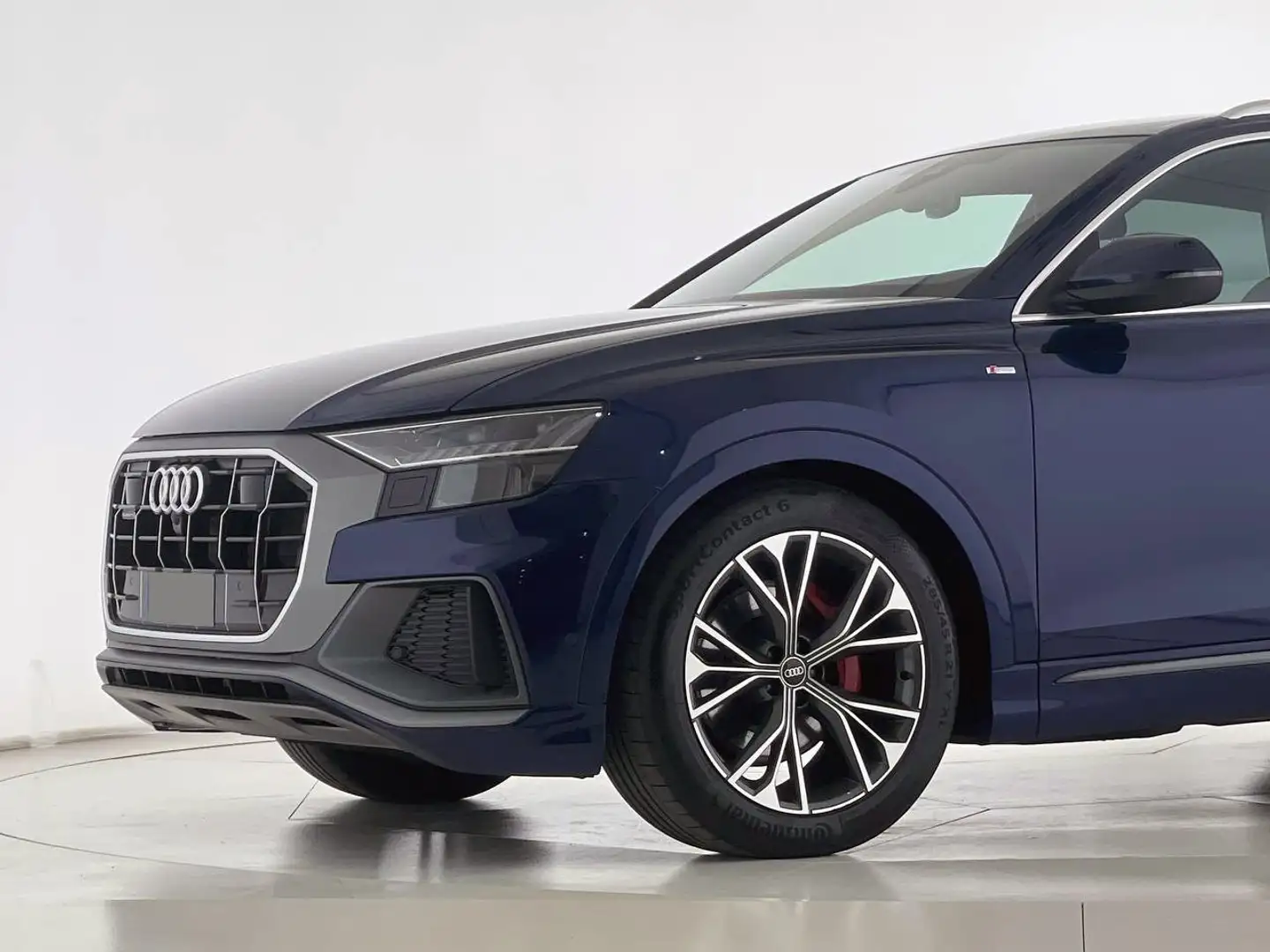 Audi Q8 50 TDI 286 CV quattro tiptronic Sport Bleu - 2