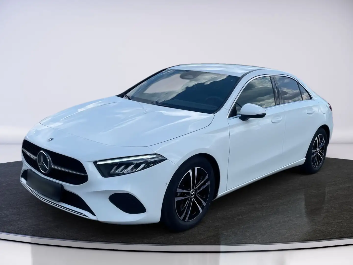 Mercedes-Benz A 180 A180 Limousine Rückfahrkamera, Klimaautomatik Weiß - 2