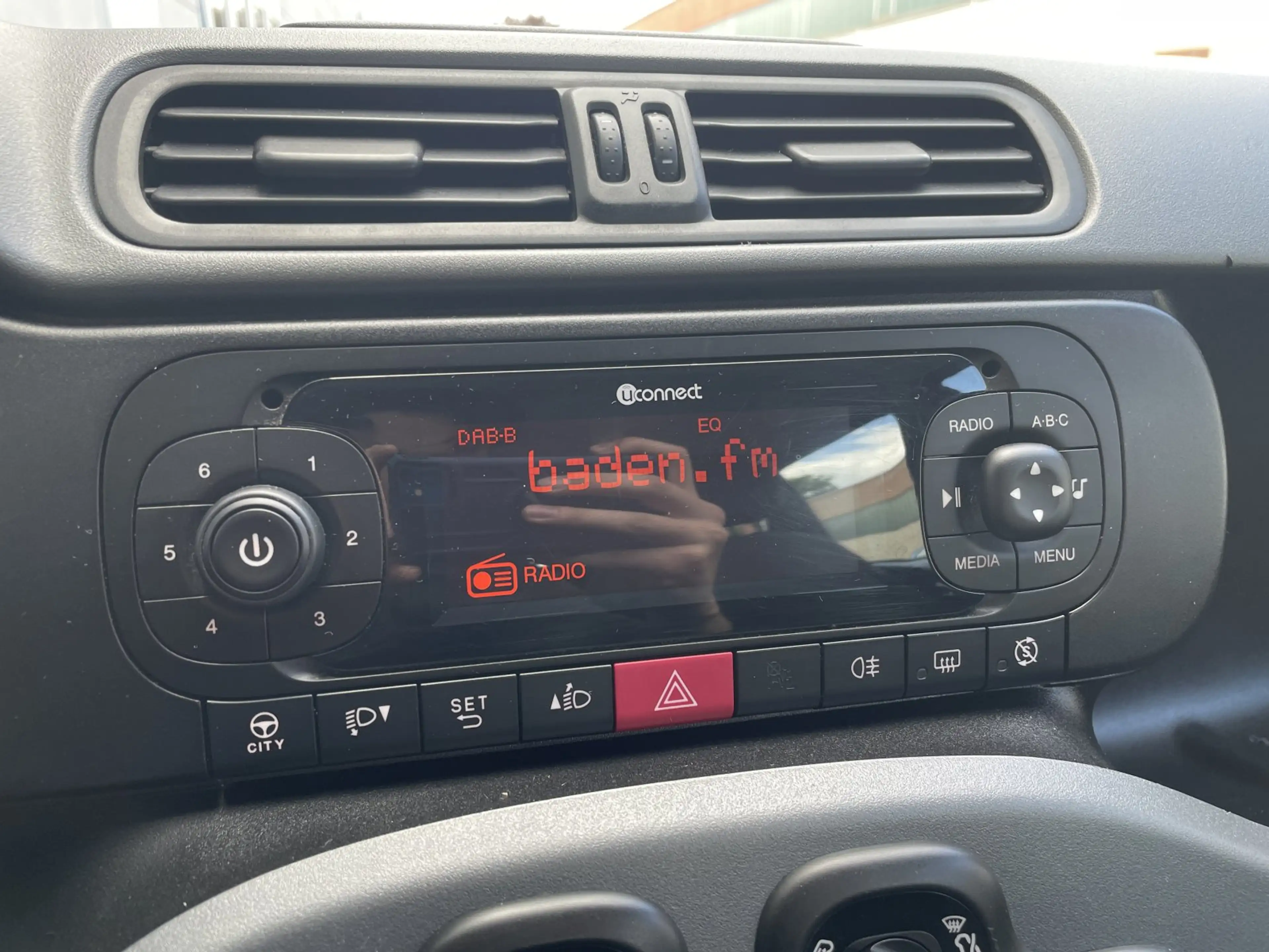 Fiat Panda 1.0 Mild Hybrid City Life Klima DAB HU 09/27 — photo 5