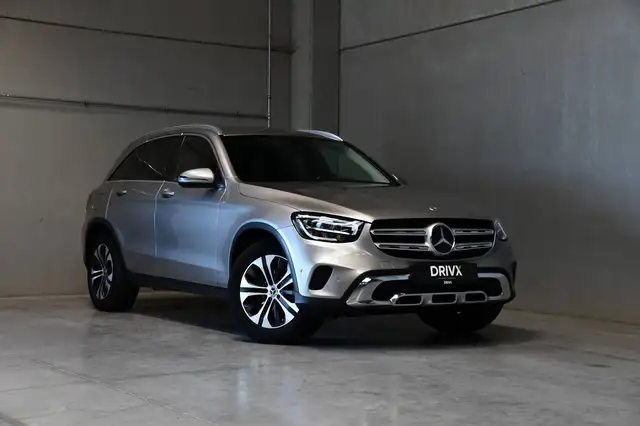 Mercedes-Benz GLC 200 GLC 200 d - Trekhaak - Zetelverwarming - Carplay - Adaptive Cruise Control