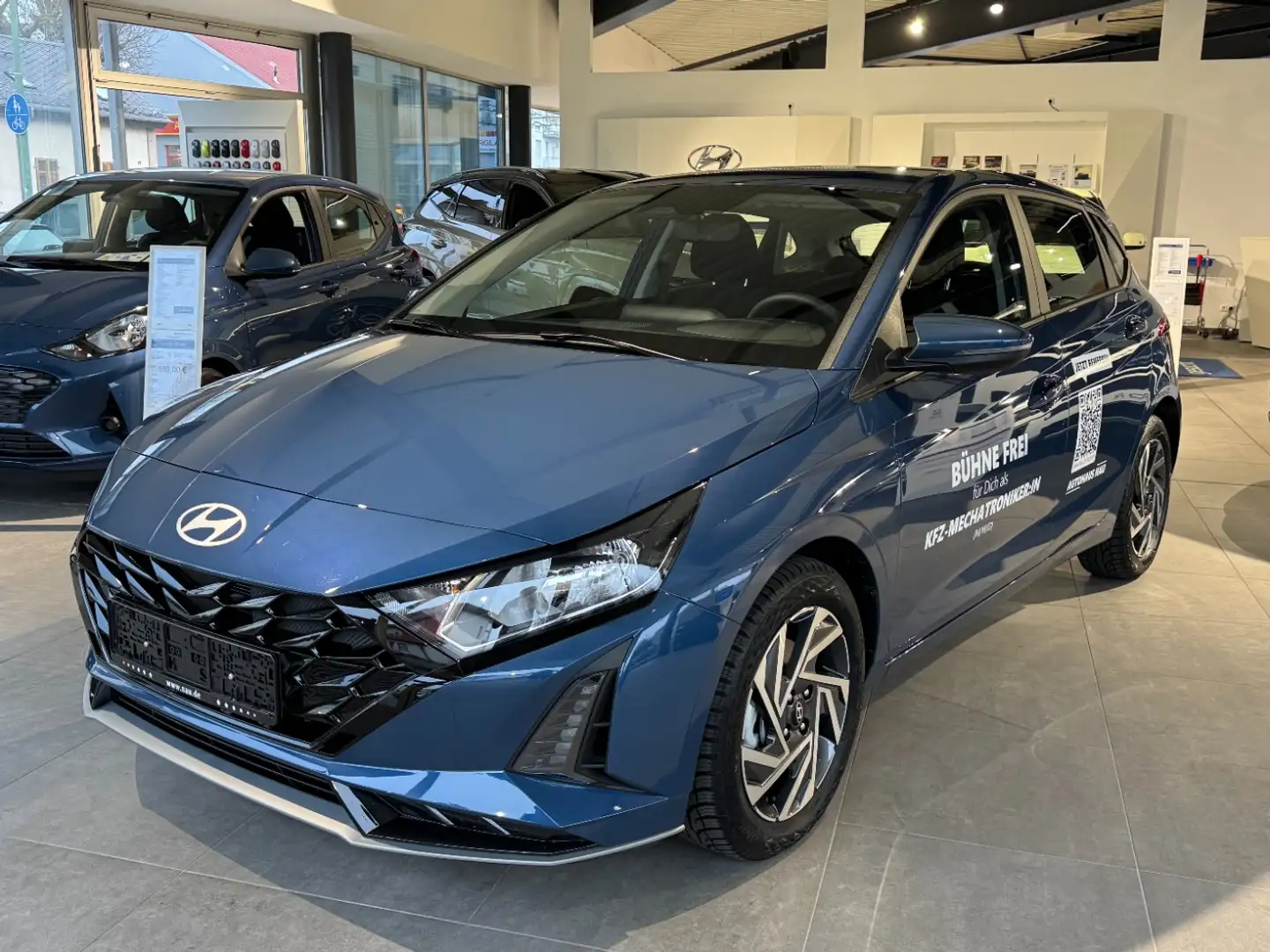Hyundai i20 1.0 T-GDI Trend Inspektionspaket Big Deal Bleu - 2