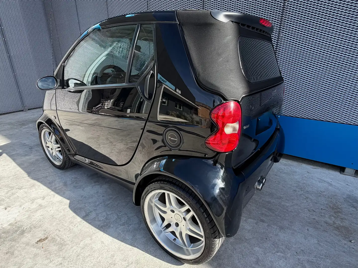 smart crossblade smart brabus 0.6 1 edition Schwarz - 2