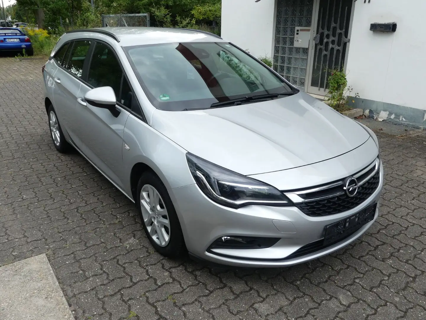 Opel Astra K Sports Tourer Edition NAVI*TEMP*ASSISTEN Silver - 2