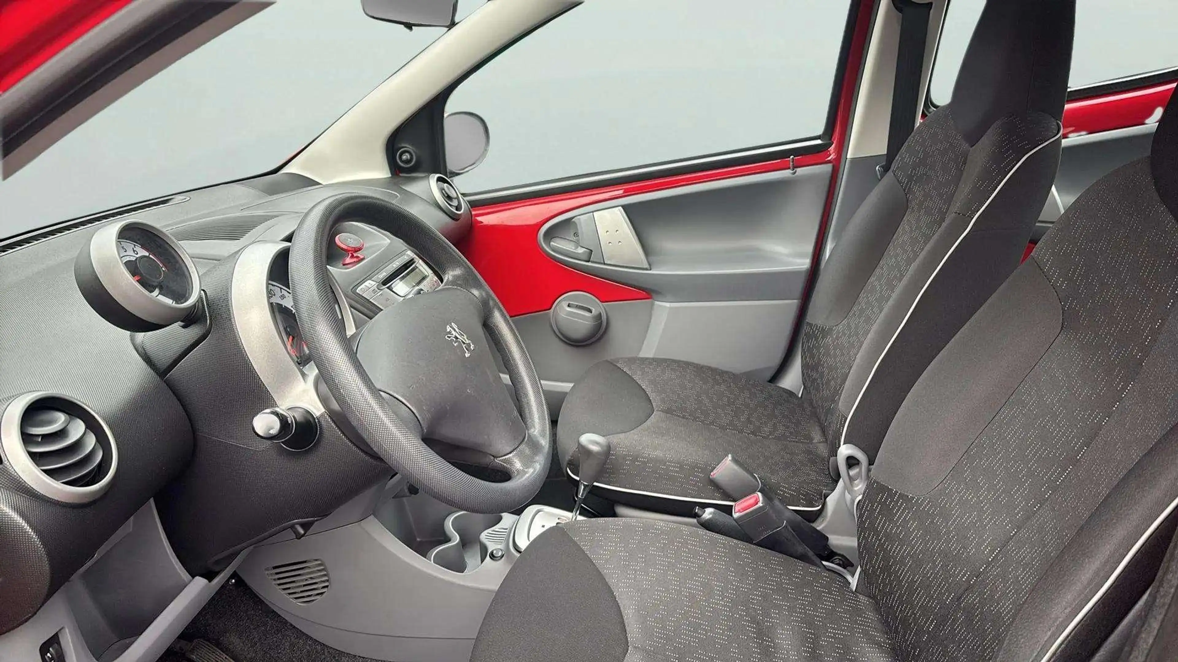 Peugeot 107 Automatik*HU/AU Neu*PDC*4/5T*Klima*Garantie* — photo 15