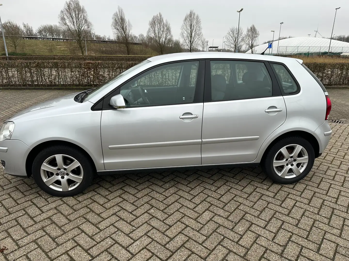 Volkswagen Polo Polo 1.4-16V Comfortline Zilver - 1
