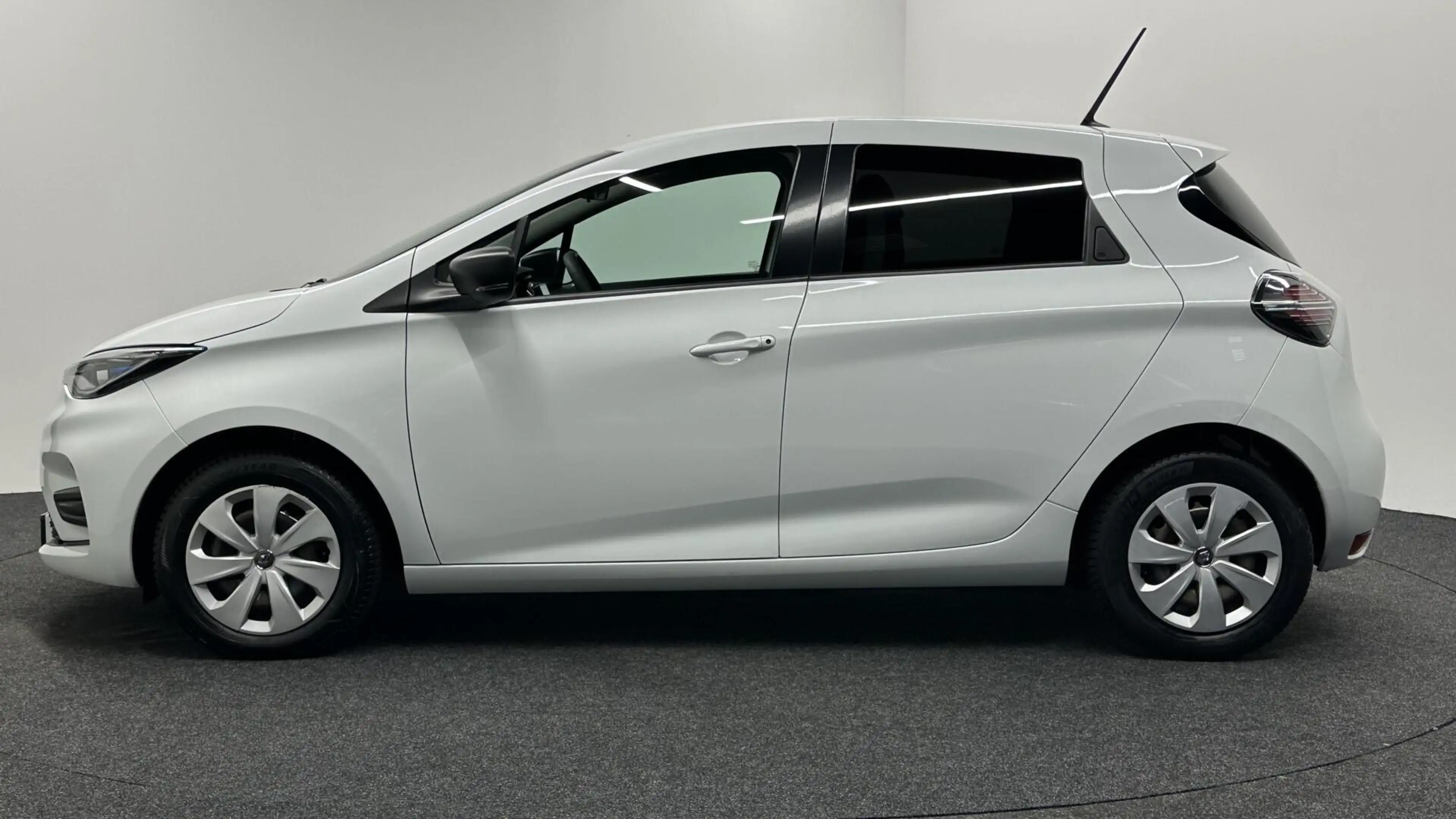 Renault ZOE R110 Life 52 kWh CARPLAY NAVI CRUISE KOOP ACCU. — photo 8